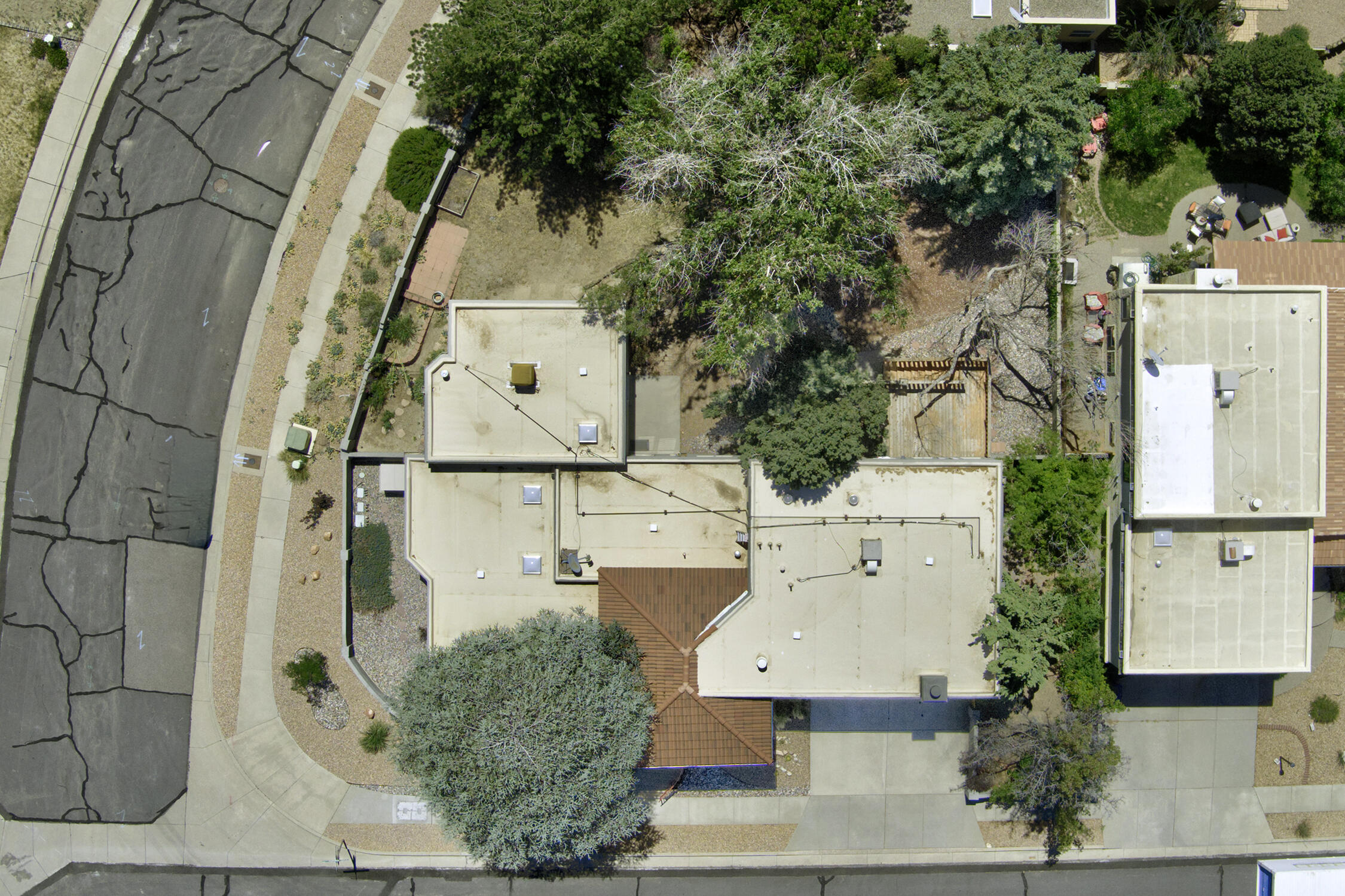 Photo 9 — 14000 Villa Sandia Place NE