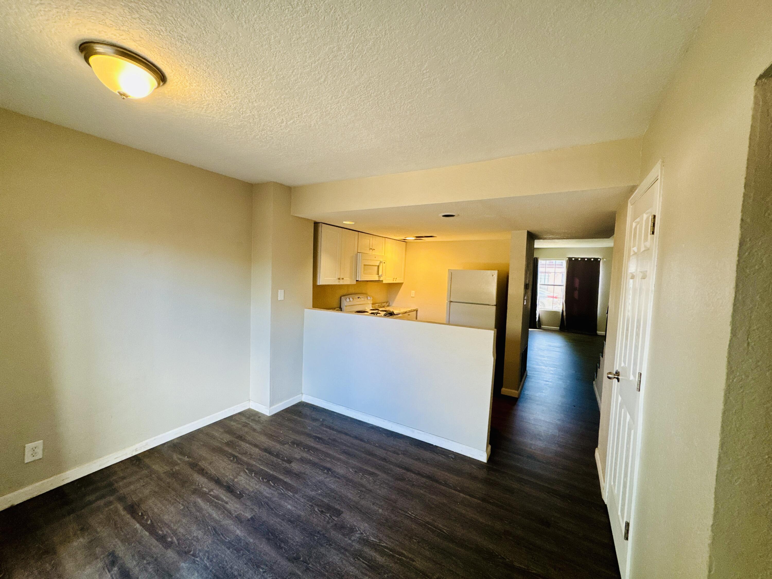 Photo 4 — 3301 Monroe Street NE UNIT H89