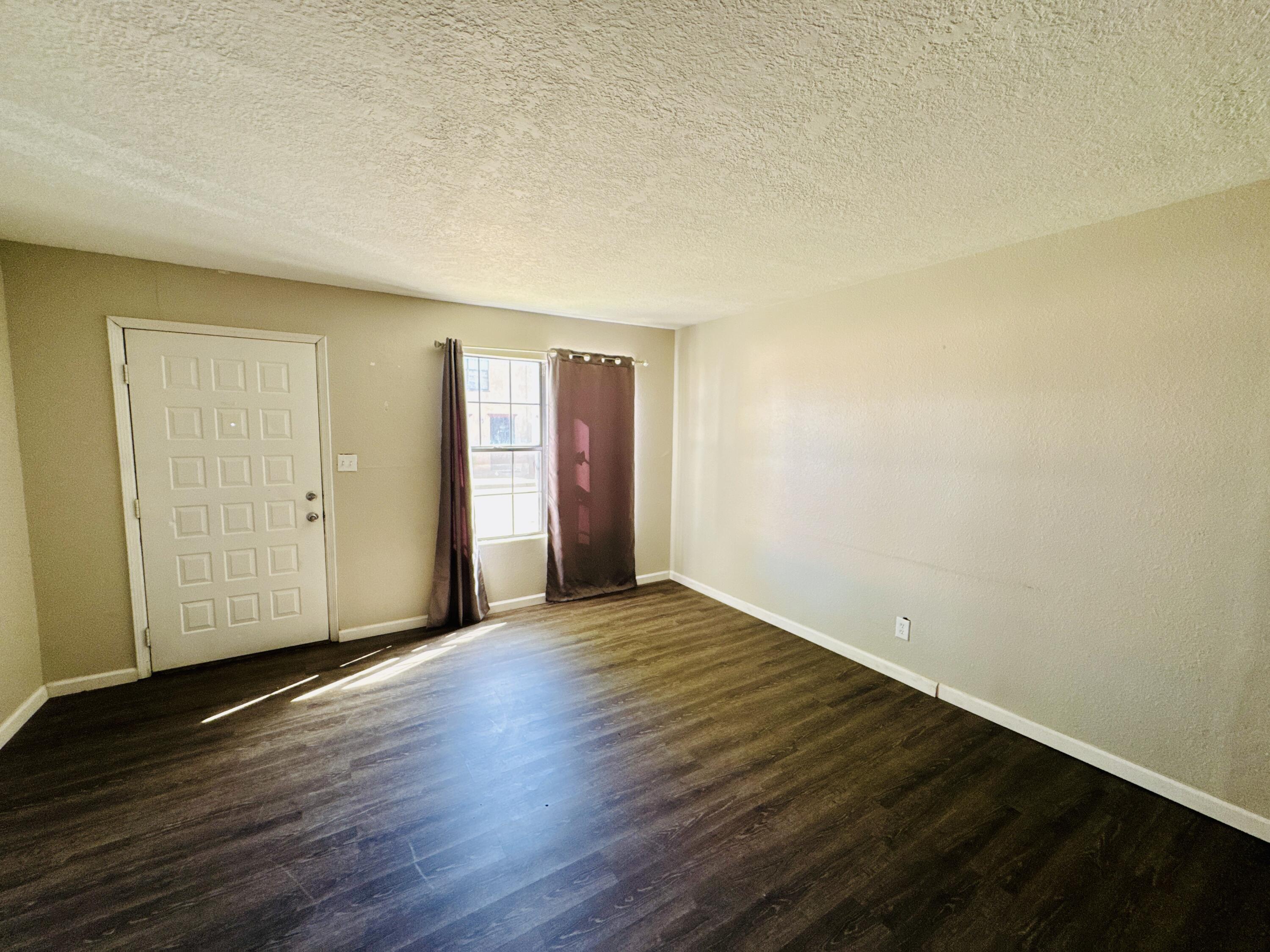 Photo 6 — 3301 Monroe Street NE UNIT H89