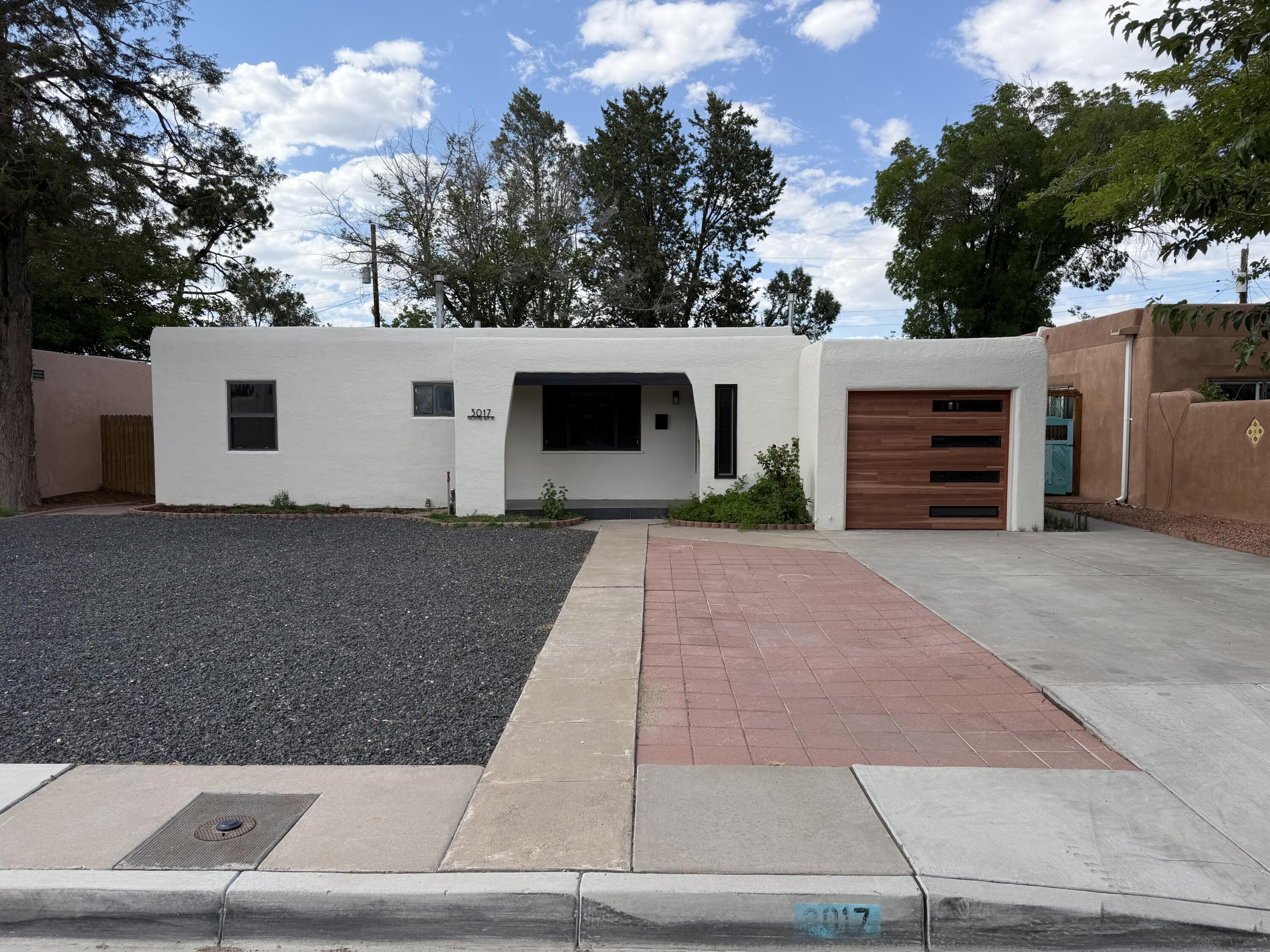 3017 Frontier Avenue NE, Albuquerque, NM 87106