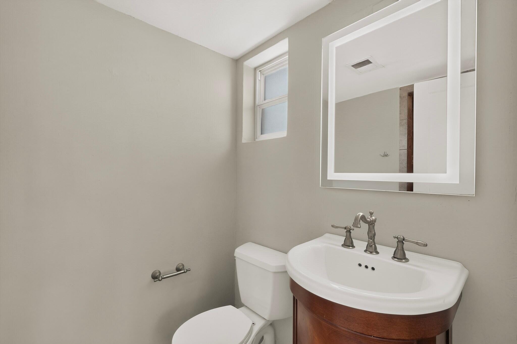 Photo 5 — 2506 General Bradley Street NE