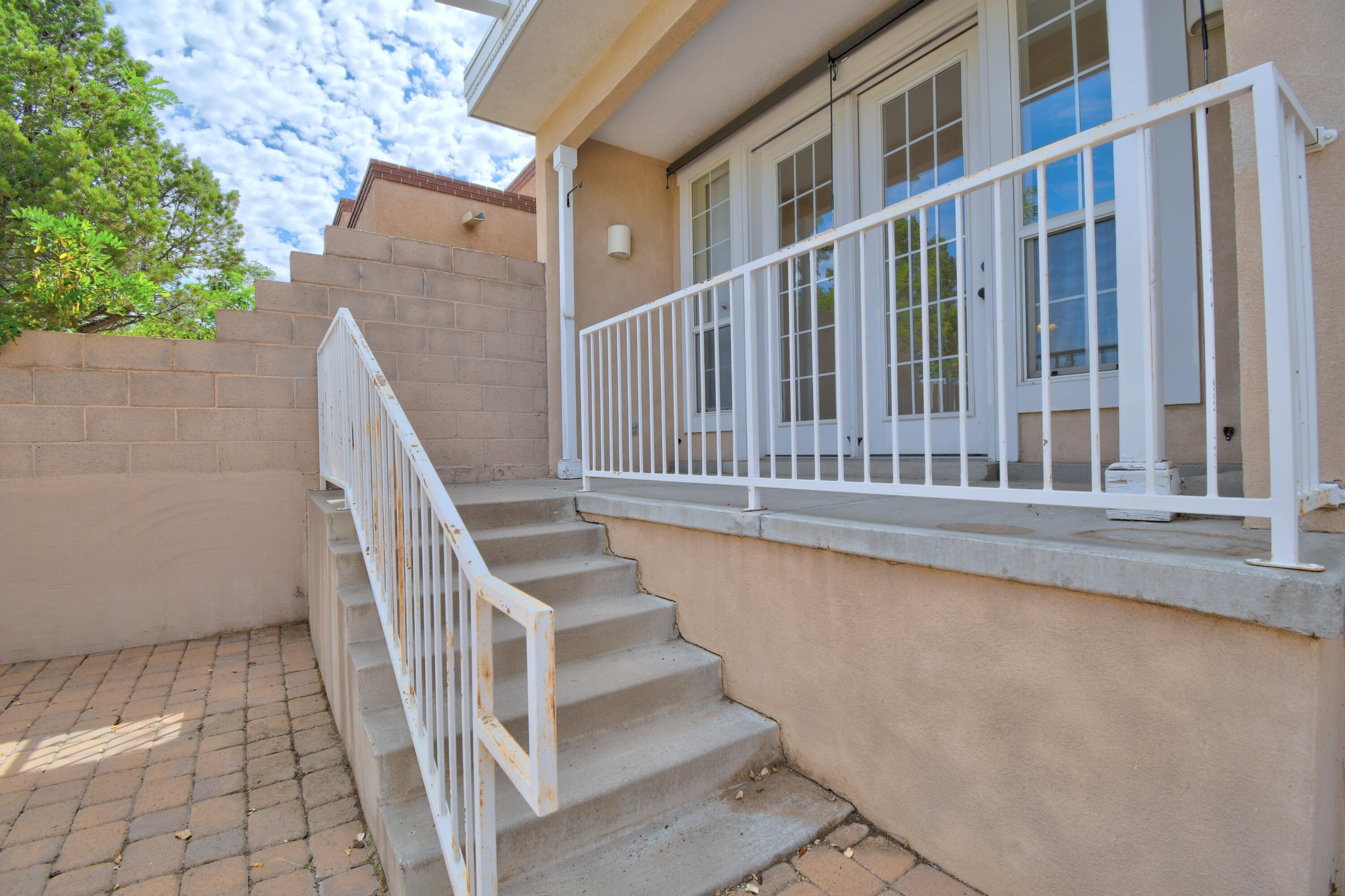 Photo 4 — 5607 Bosque Vista Drive NE