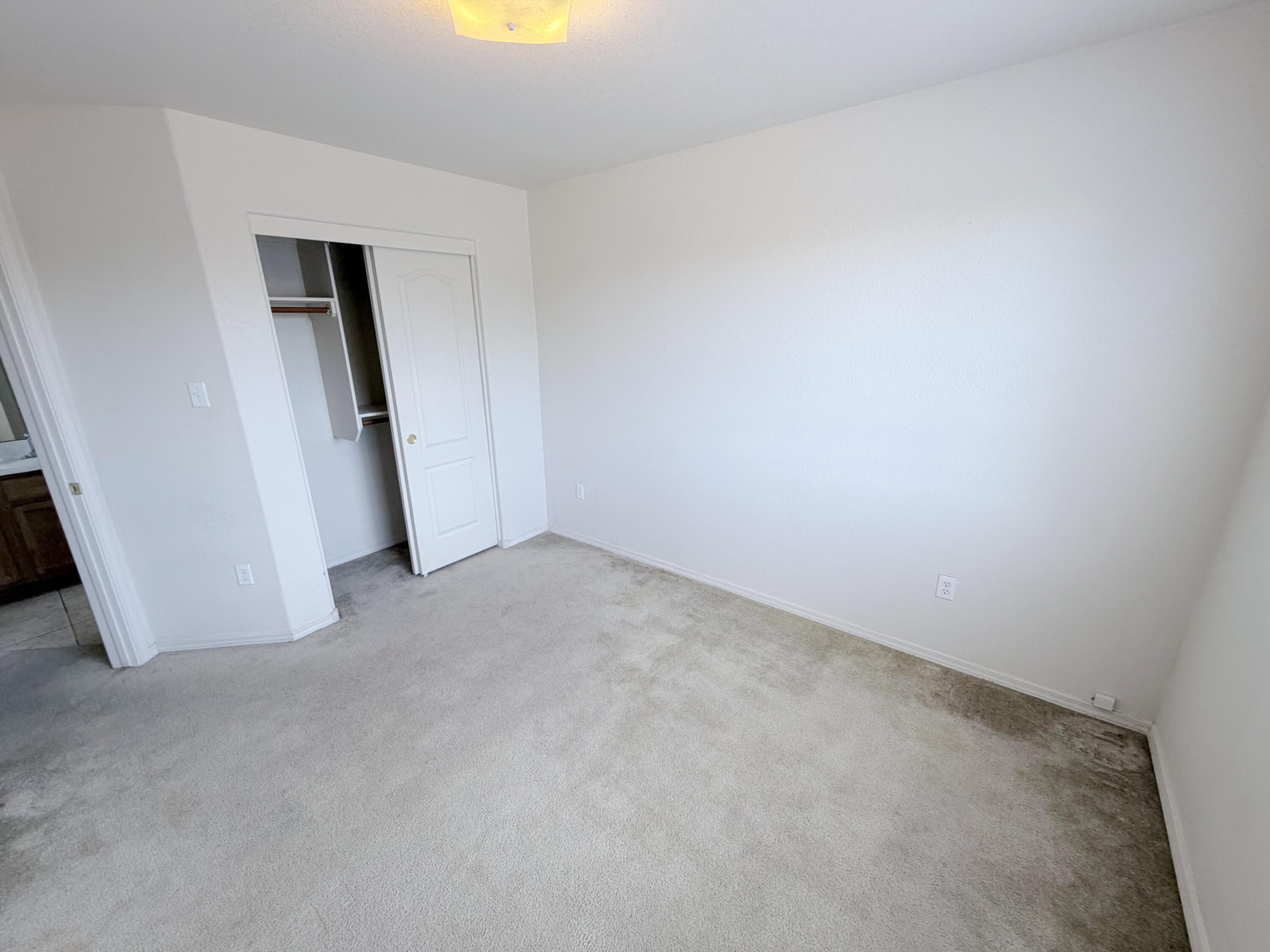Photo 18 — 3754 Desert Pinon Drive NE