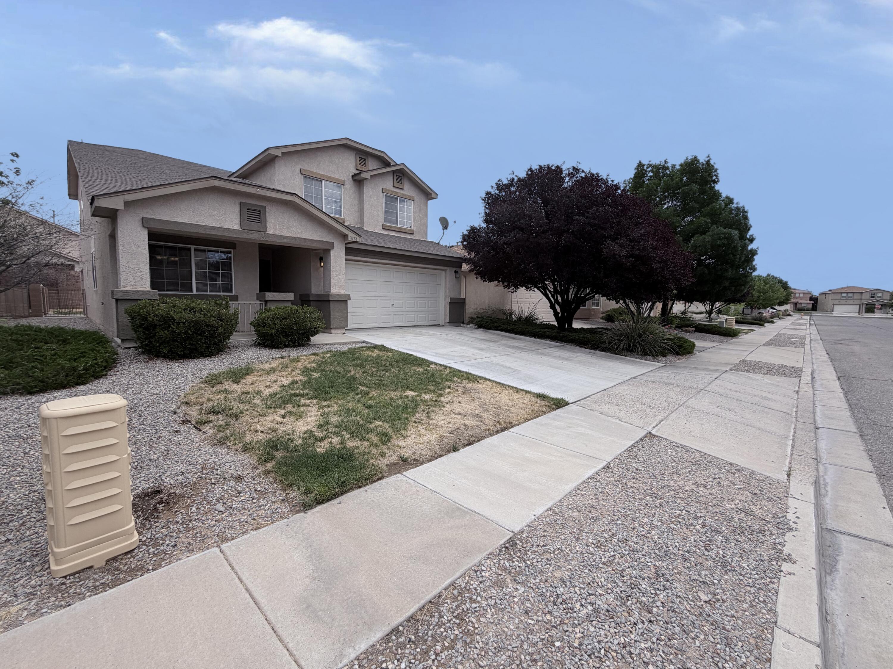 Photo 2 — 3754 Desert Pinon Drive NE