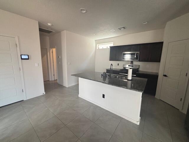 Photo 15 — 1753 Villa Contesa Court NW