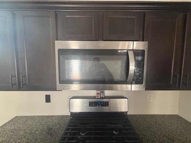 Photo 18 — 1753 Villa Contesa Court NW