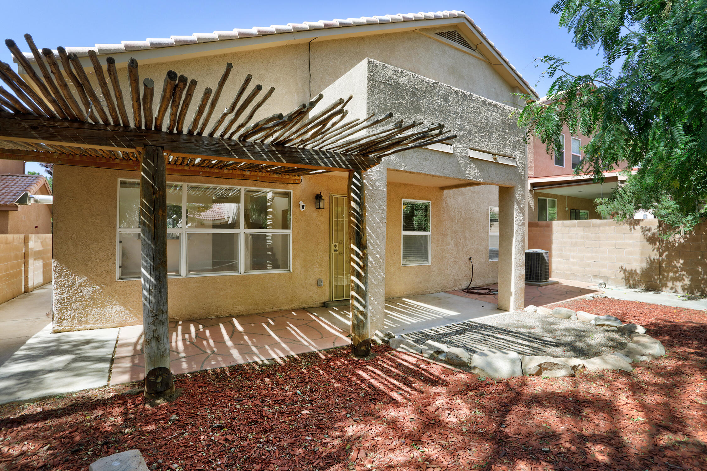 Photo 9 — 7312 Desert Eagle Road NE