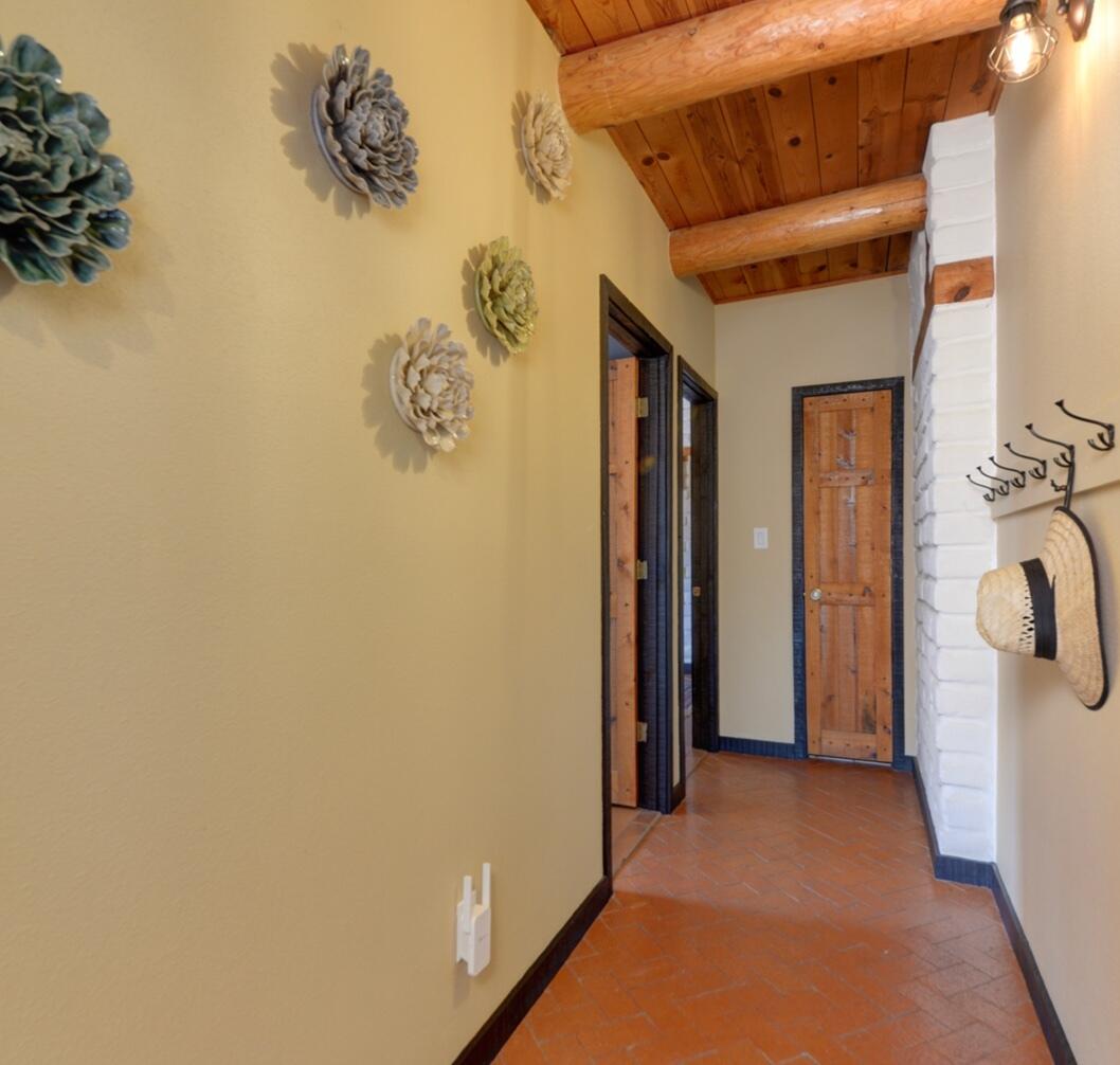 Photo 10 — 77 Dulce Court