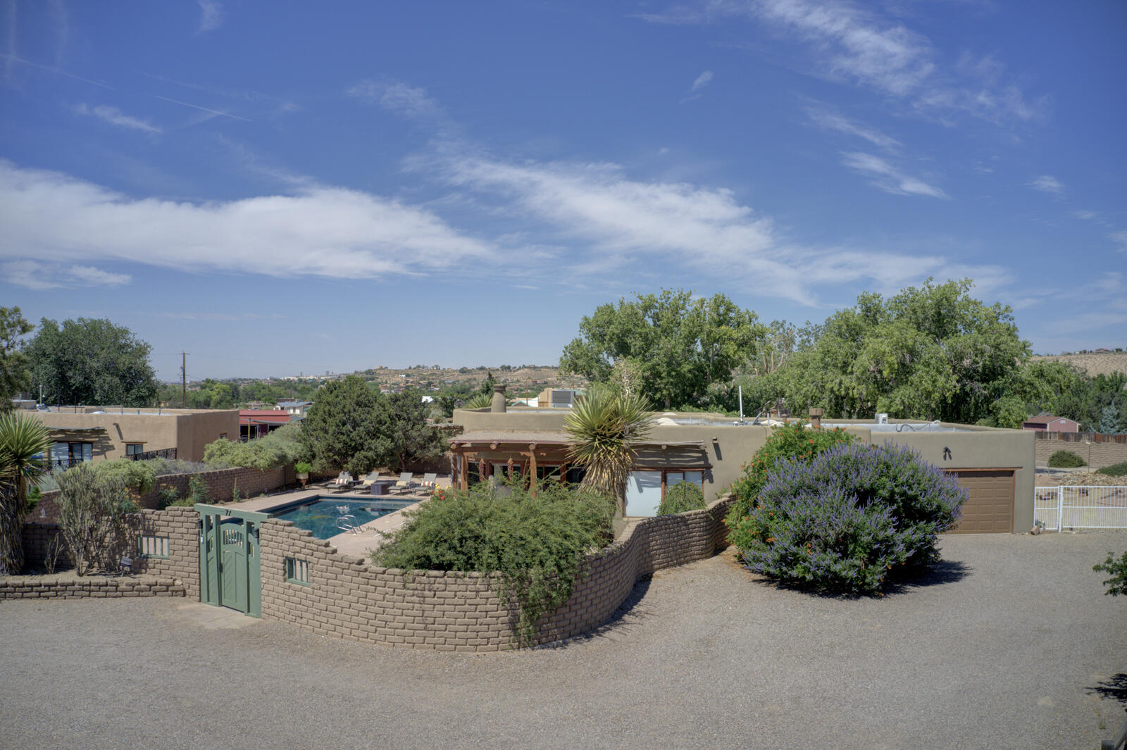 Photo 5 — 77 Dulce Court
