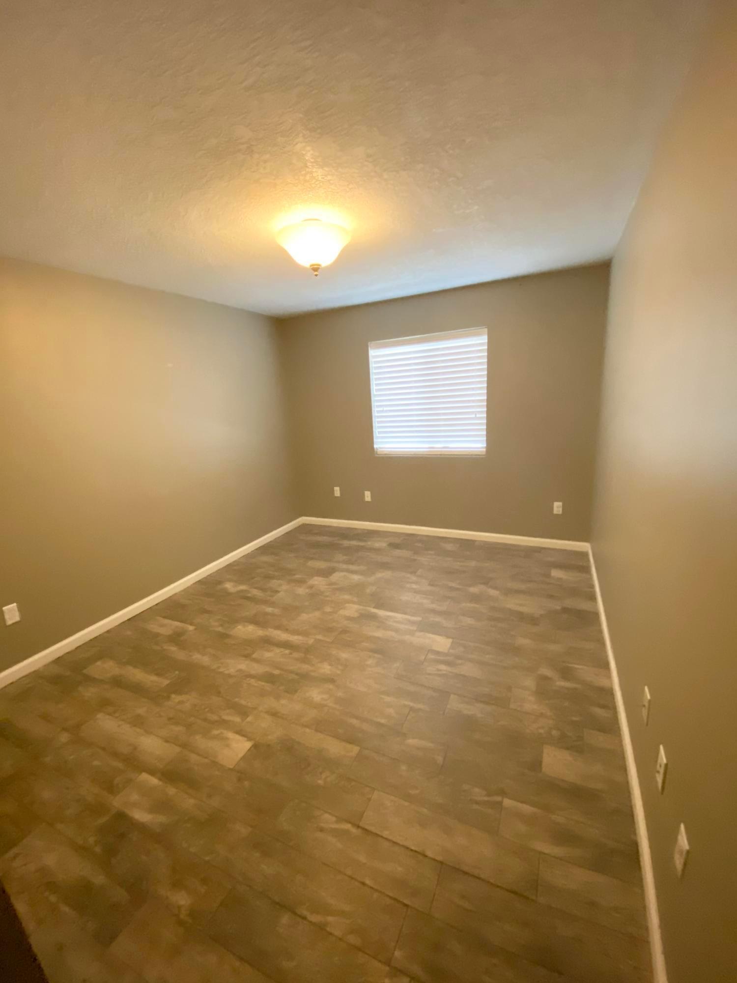 Photo 13 — 9016 Anacapa Avenue NW