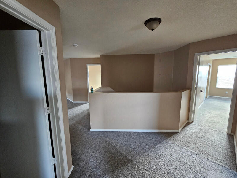 Photo 14 — 6458 Grants Drive NE