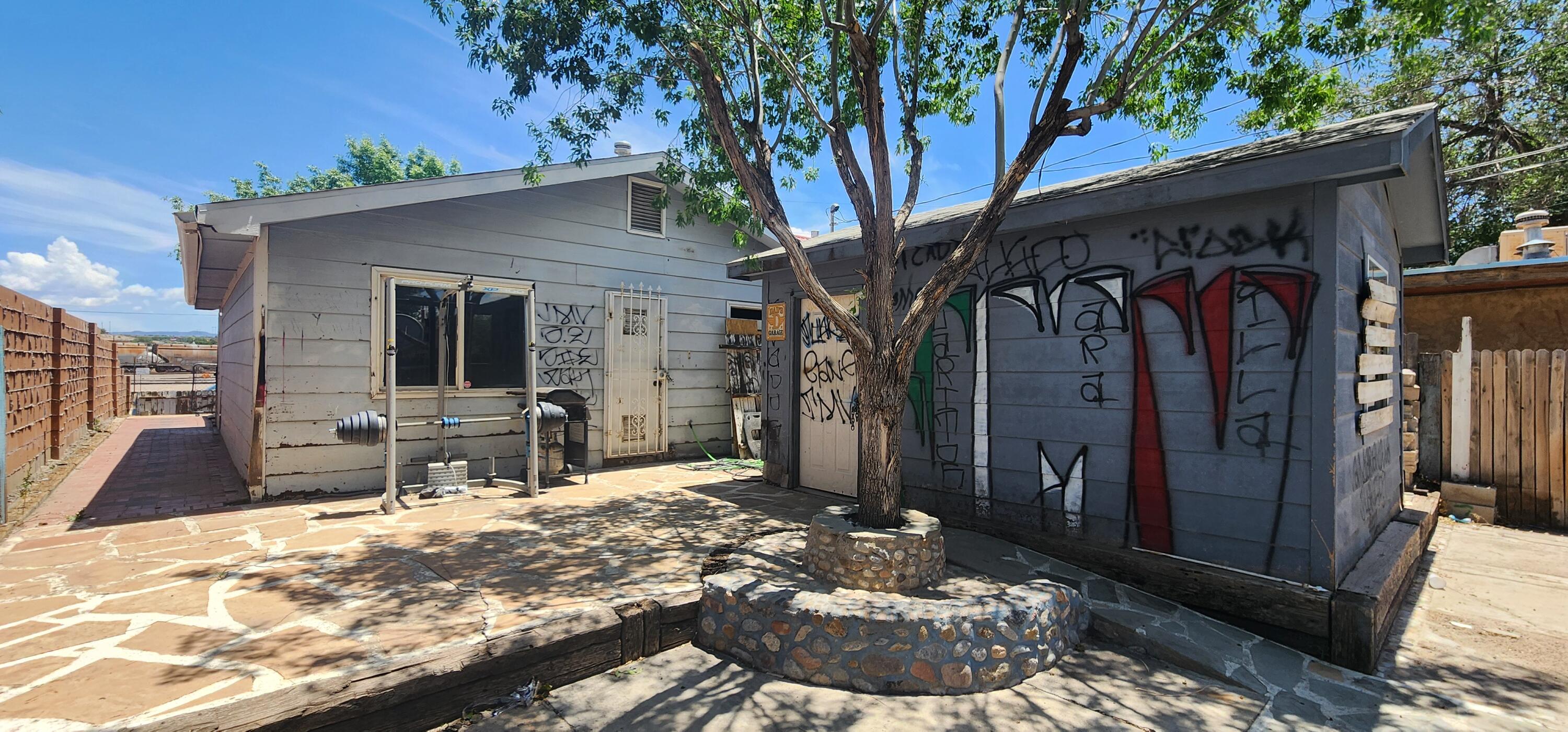 Photo 2 — 1507 2nd Street SW