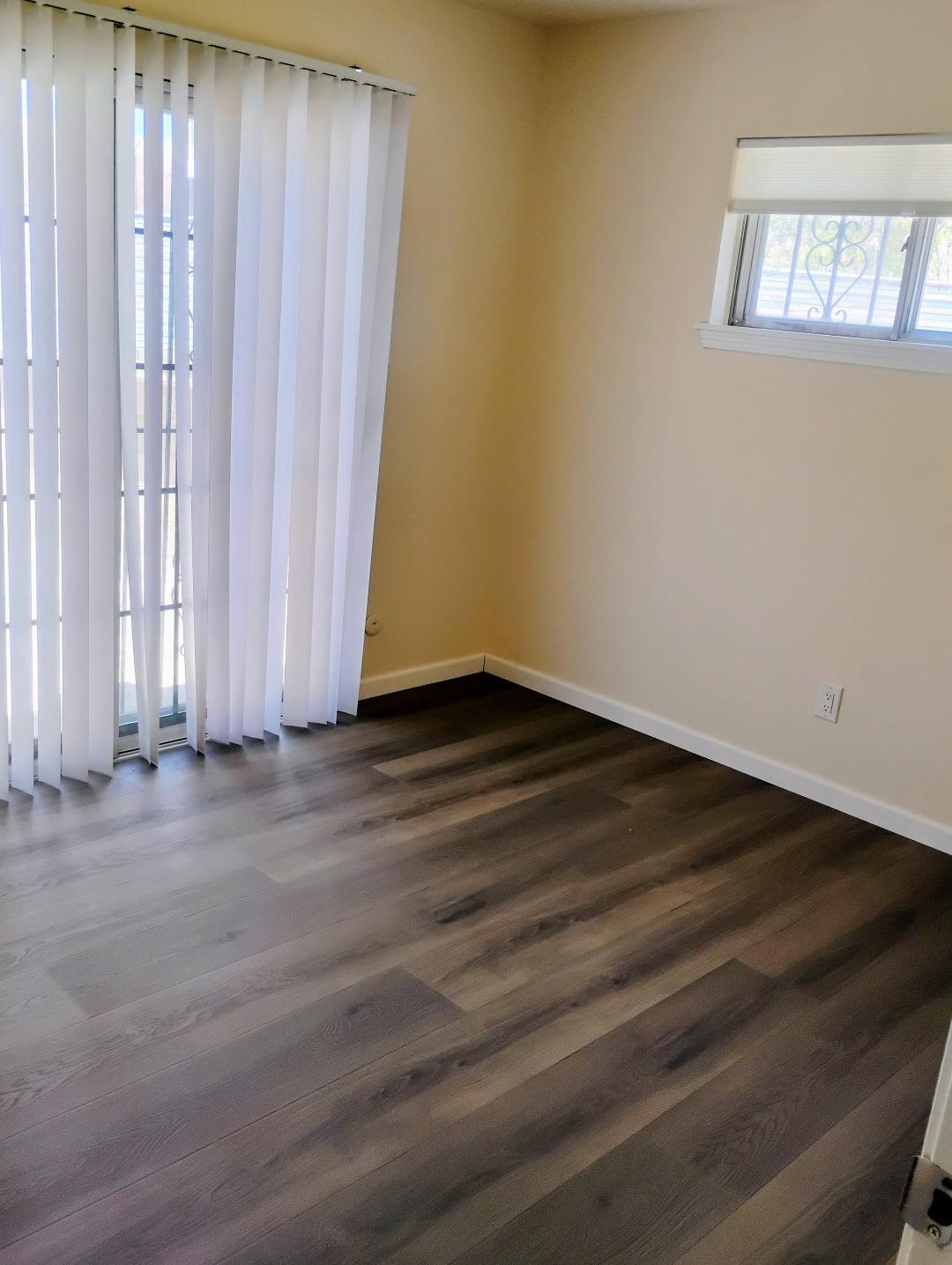 Photo 18 — 10416 Stovall Court NE