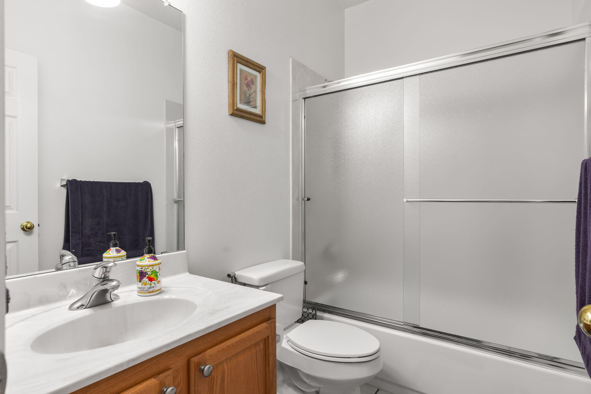 Photo 18 — 9929 Cameron Street NW