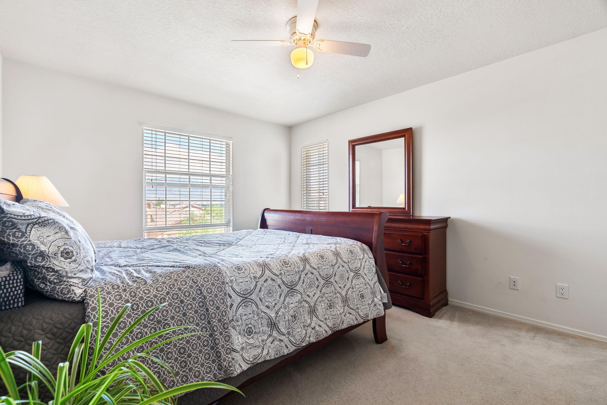 Photo 10 — 9929 Cameron Street NW