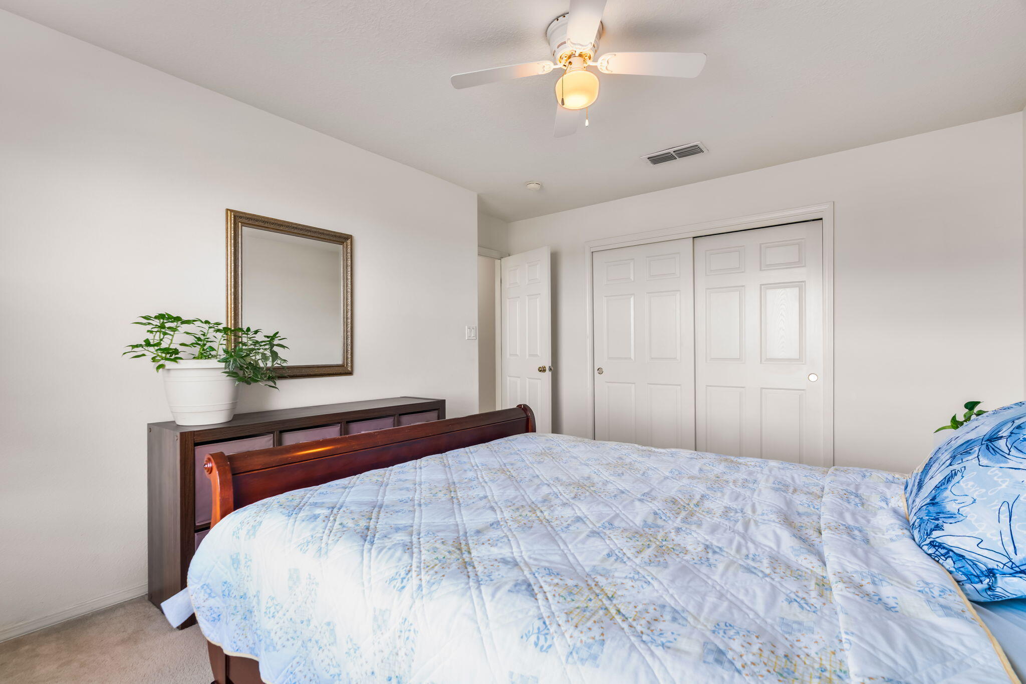 Photo 5 — 9929 Cameron Street NW