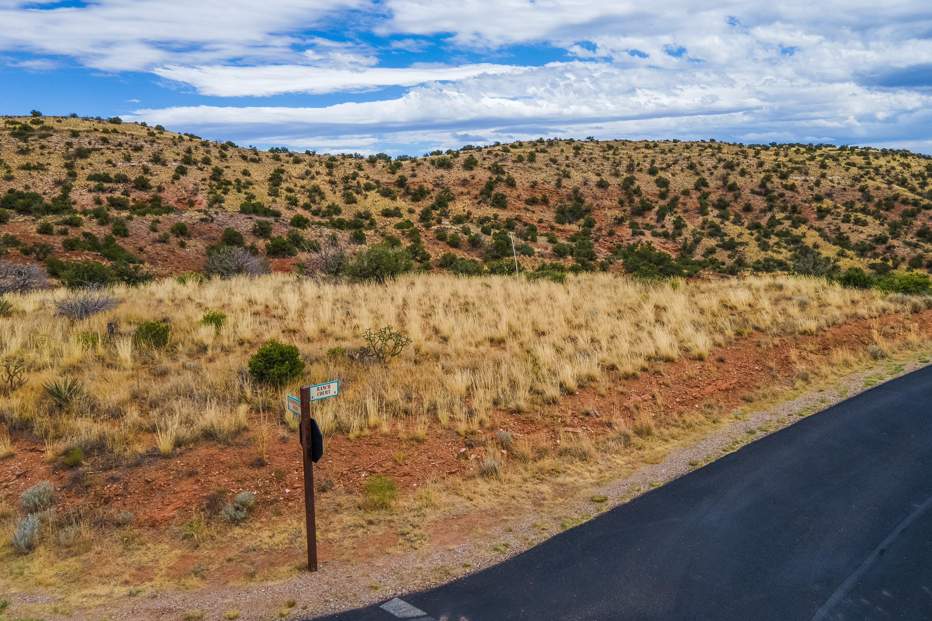 Photo 4 — 260 Ranch Court