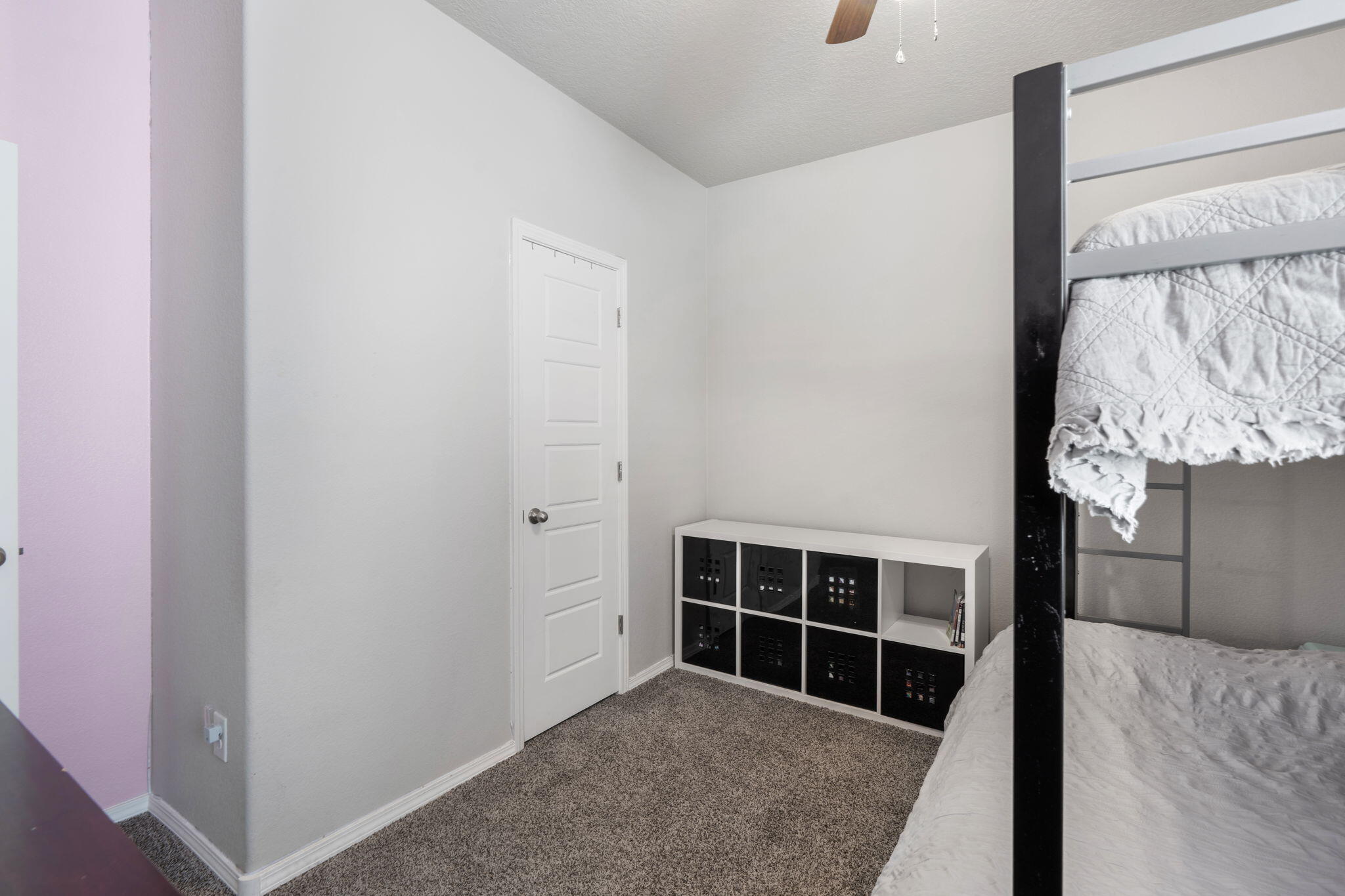 Photo 5 — 4827 Mount Salas Street NE