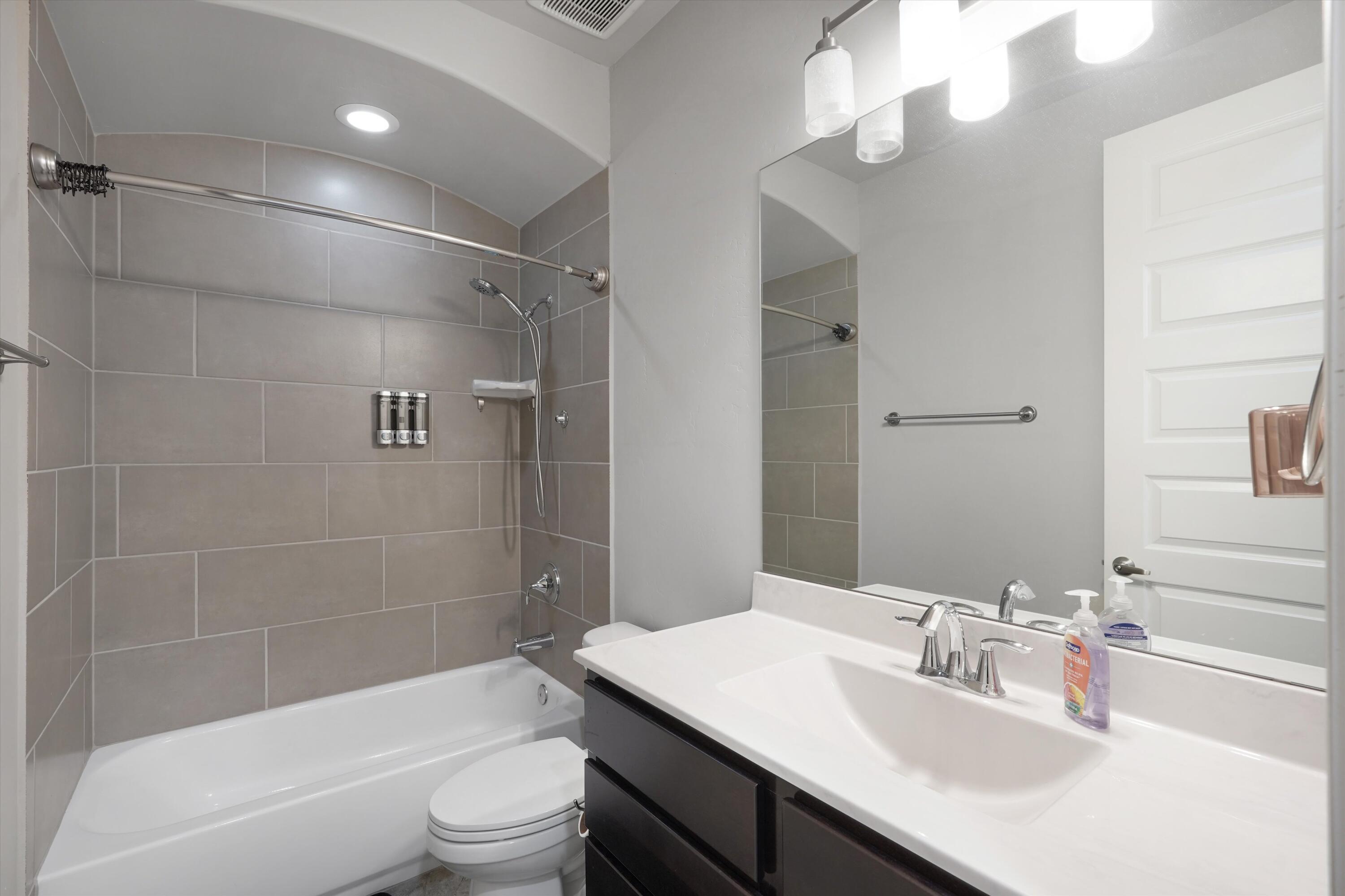 Photo 11 — 6391 Red Falcon Drive NE