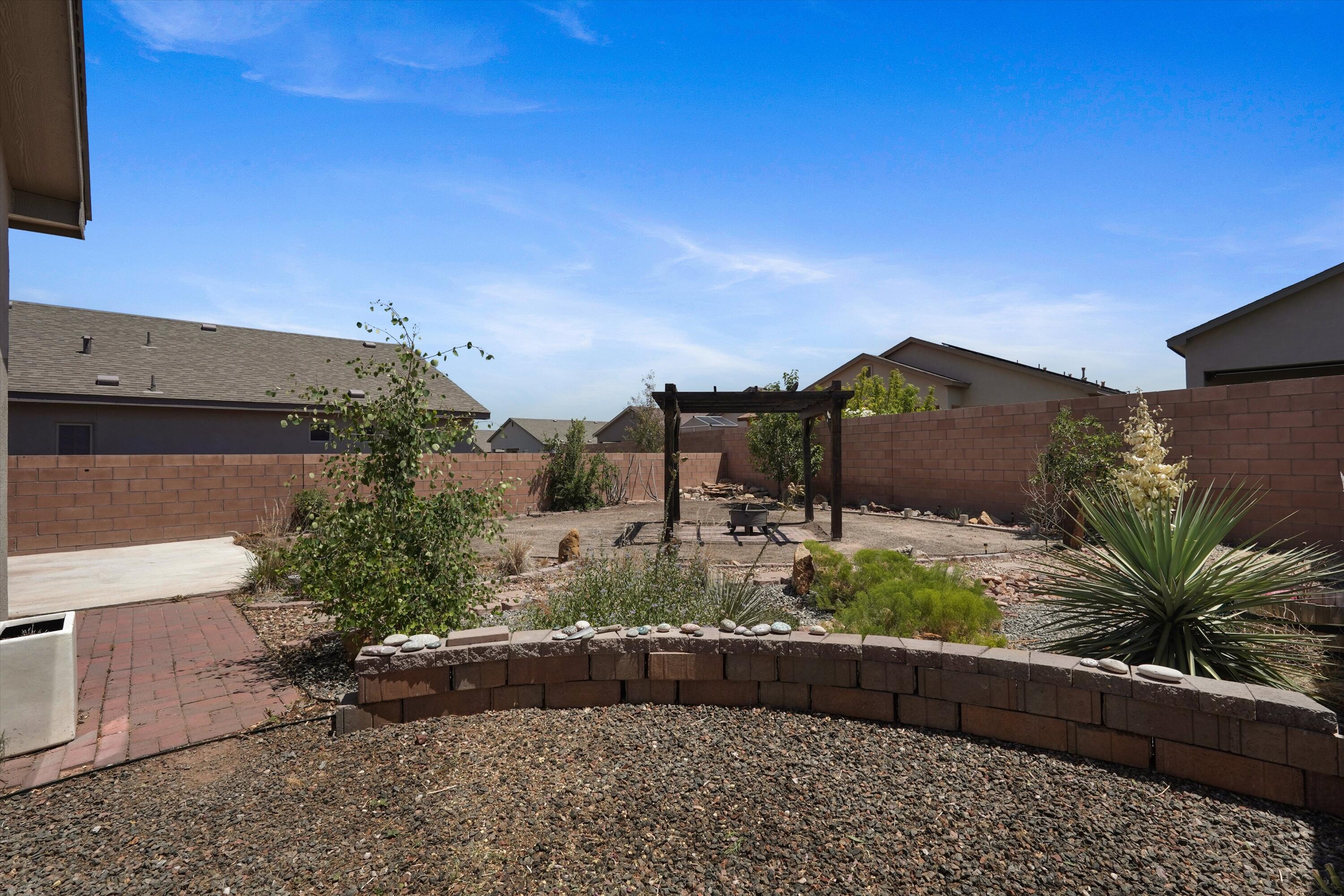 Photo 18 — 6391 Red Falcon Drive NE