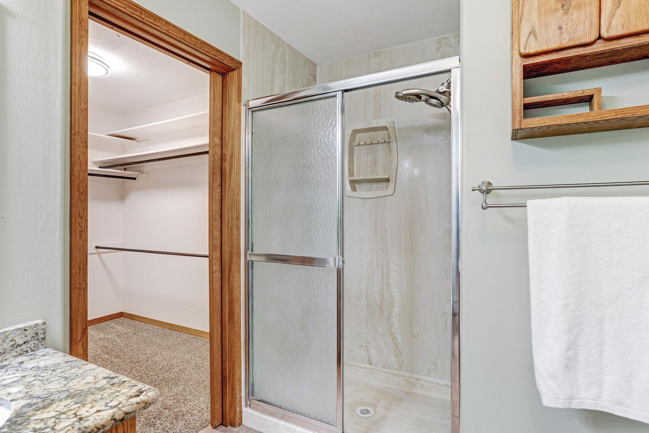 Photo 20 — 2712 Eastridge Drive NE