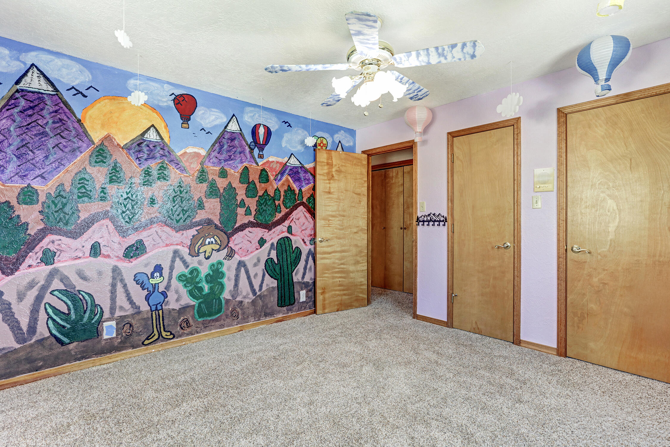 Photo 16 — 2712 Eastridge Drive NE