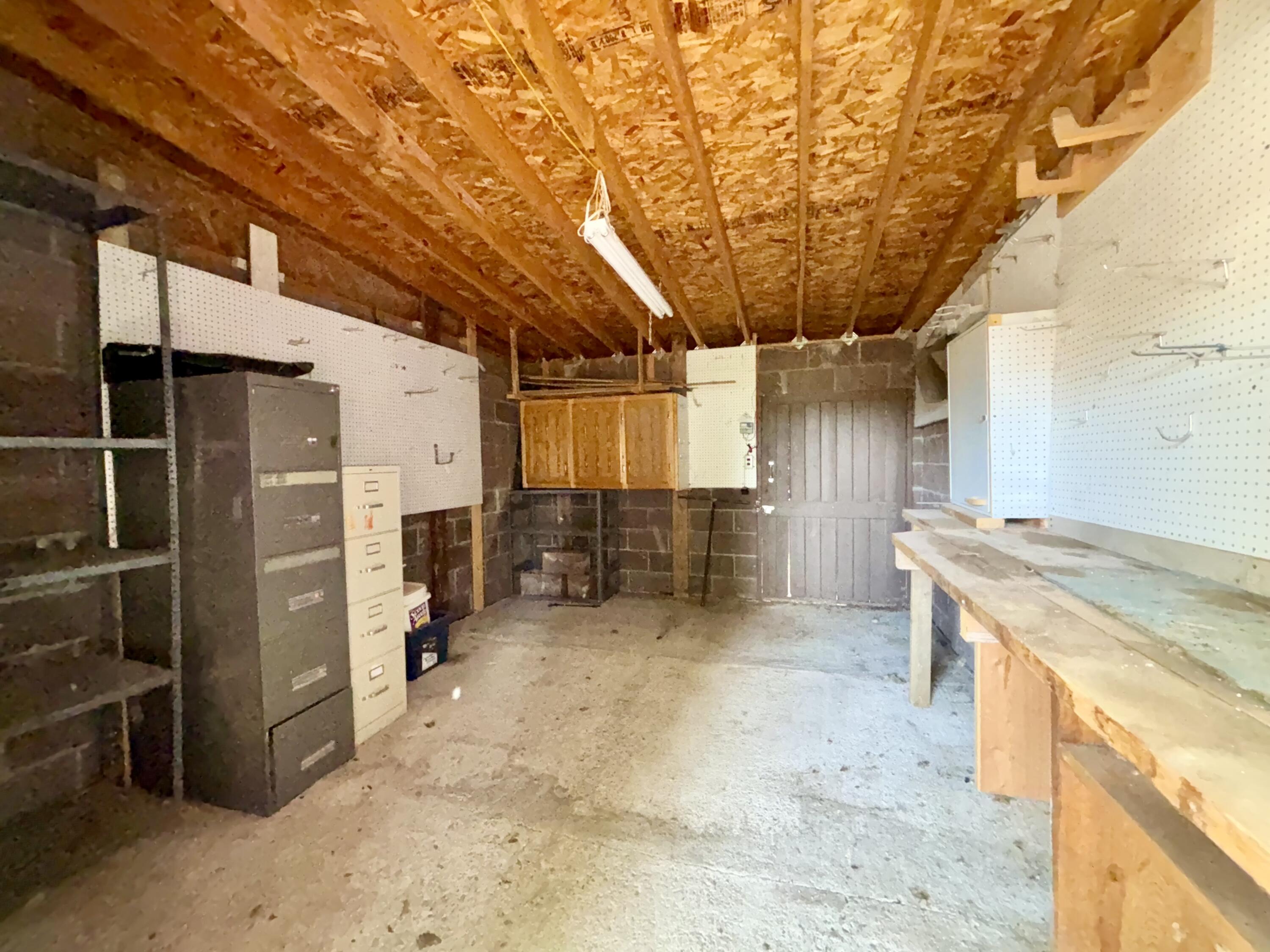 Photo 10 — 3030 Tamarack Circle