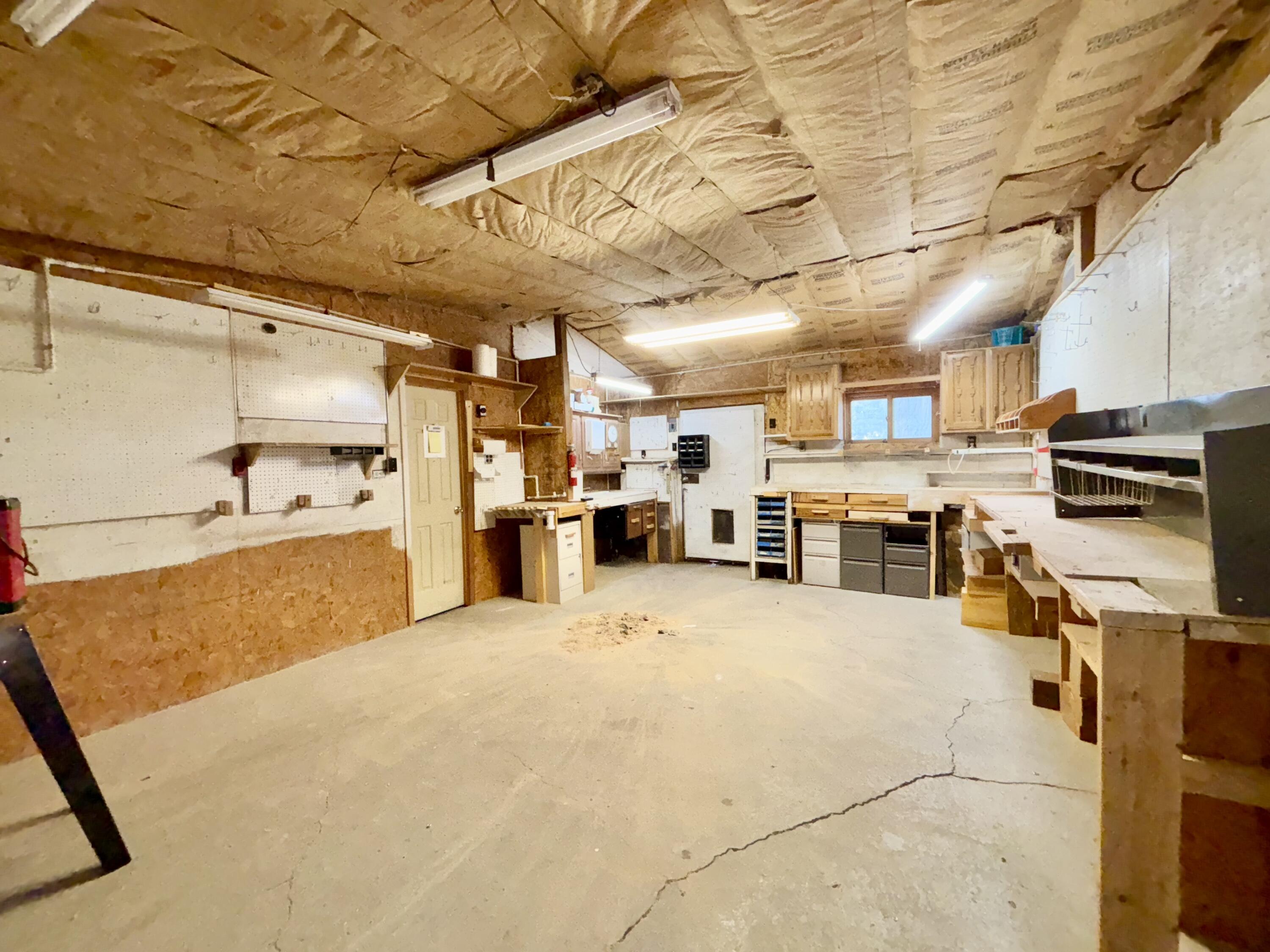 Photo 12 — 3030 Tamarack Circle