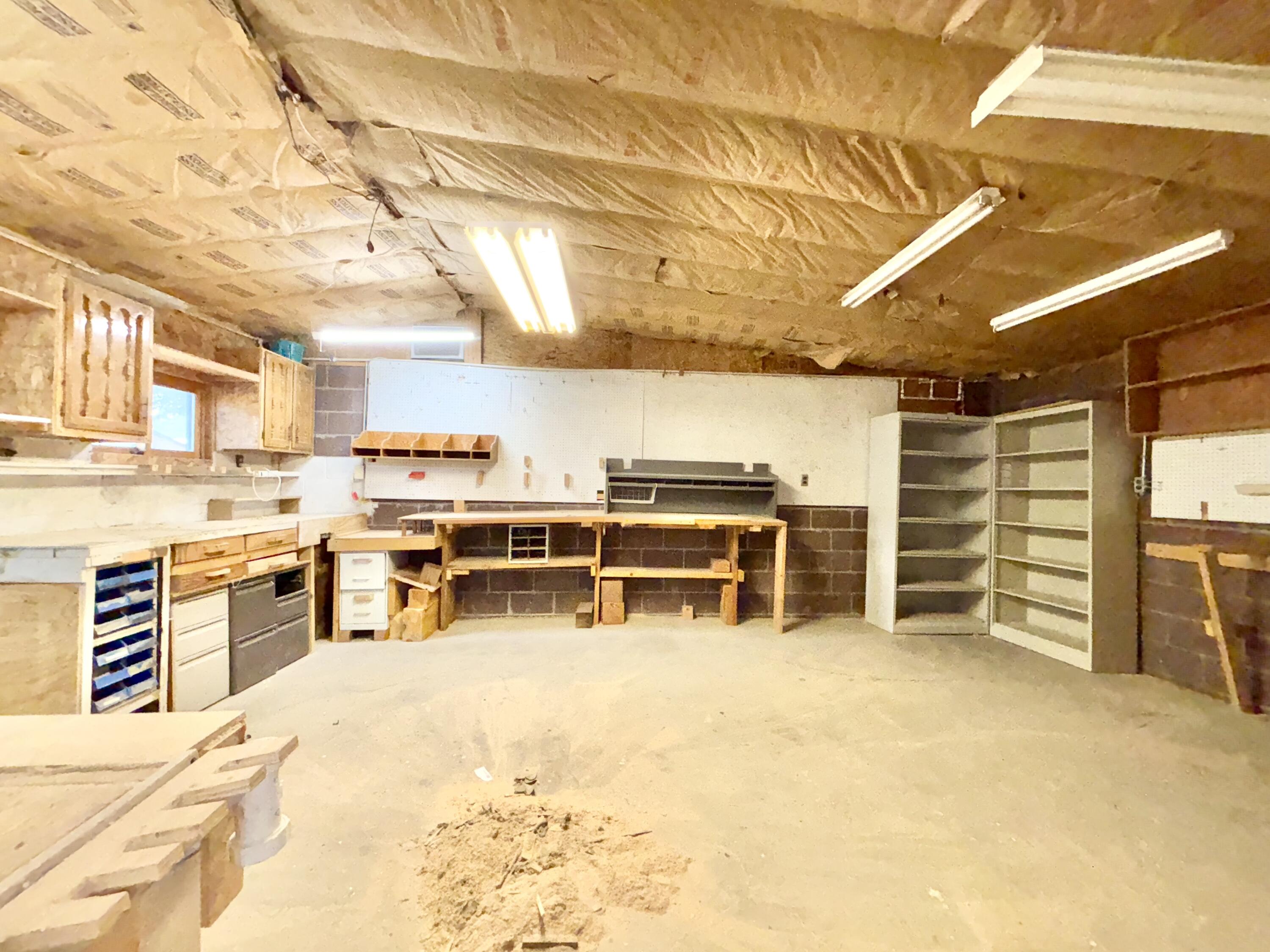 Photo 13 — 3030 Tamarack Circle