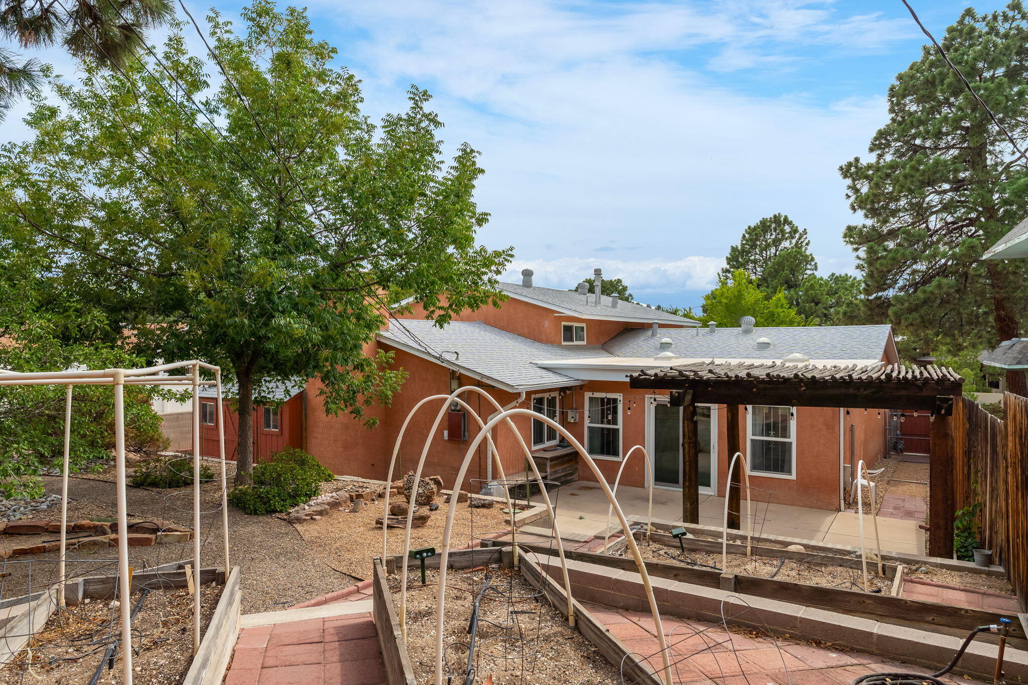 Photo 7 — 1804 Rita Drive NE