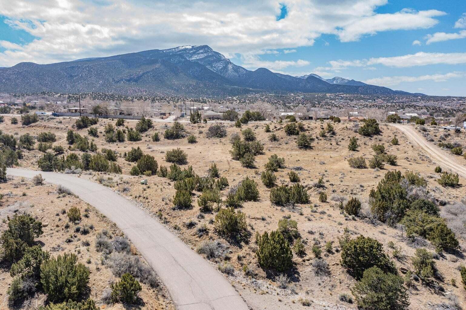  La Entrada, Placitas, NM 87043
