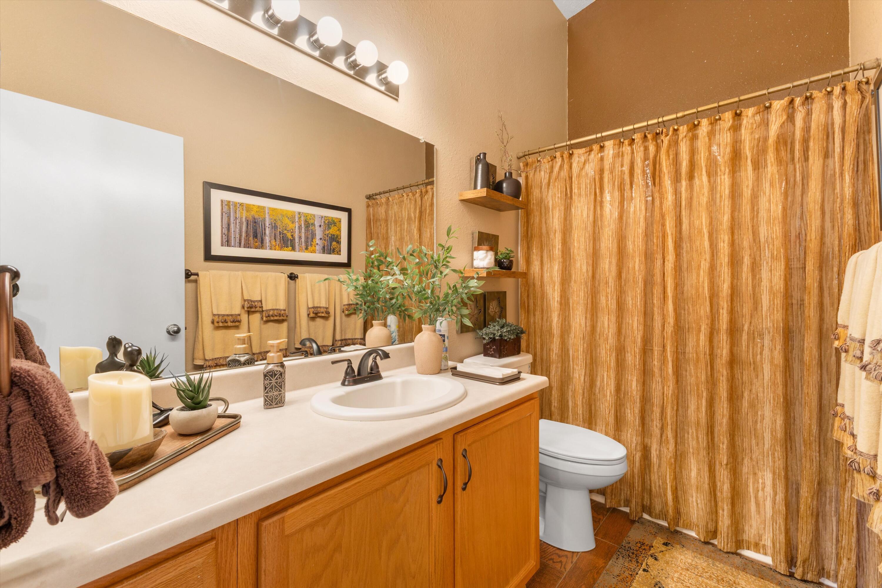 Photo 6 — 10620 Satellite Street NW
