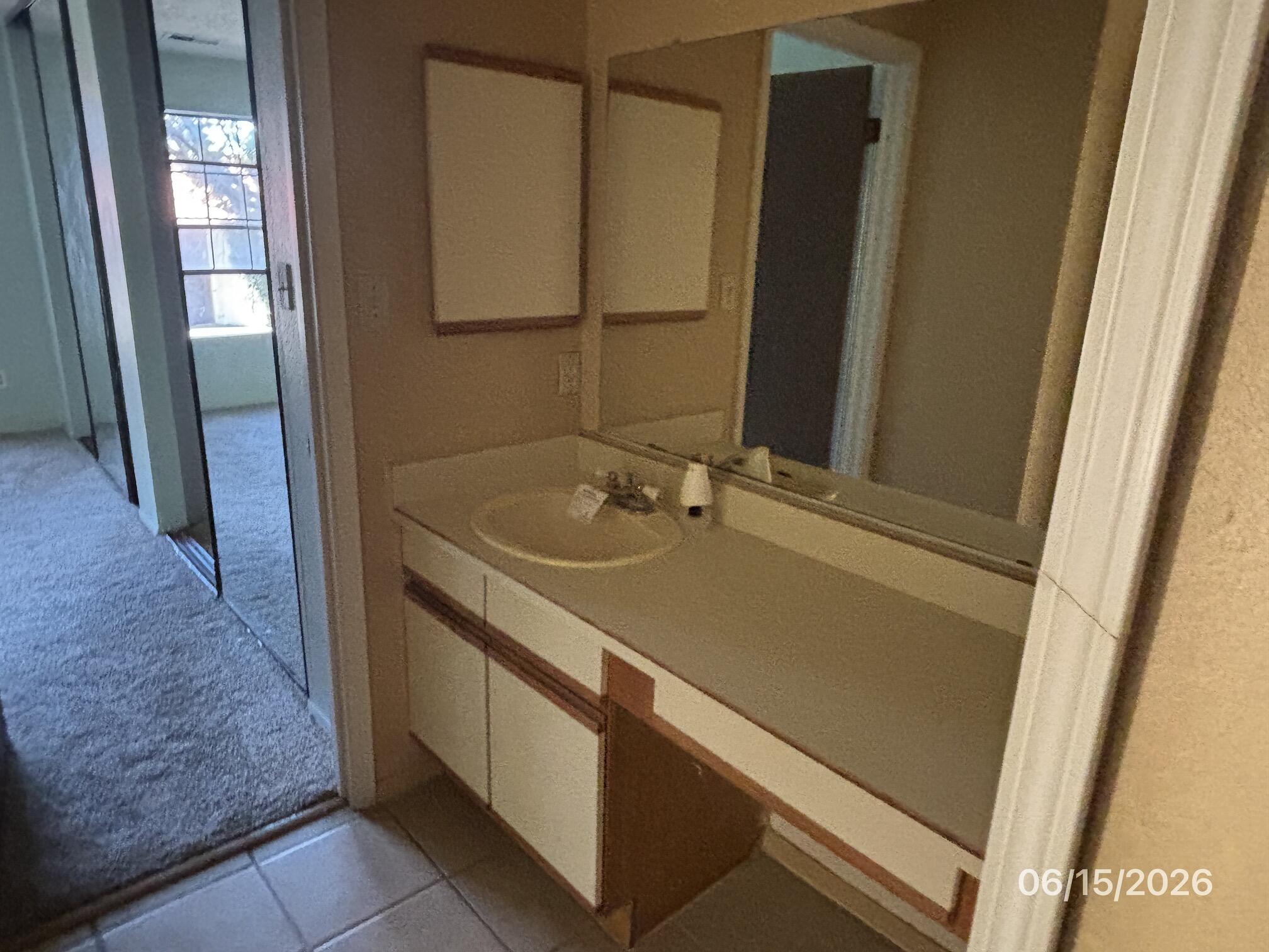 Photo 10 — 823 Country Club Drive SE APT 1E
