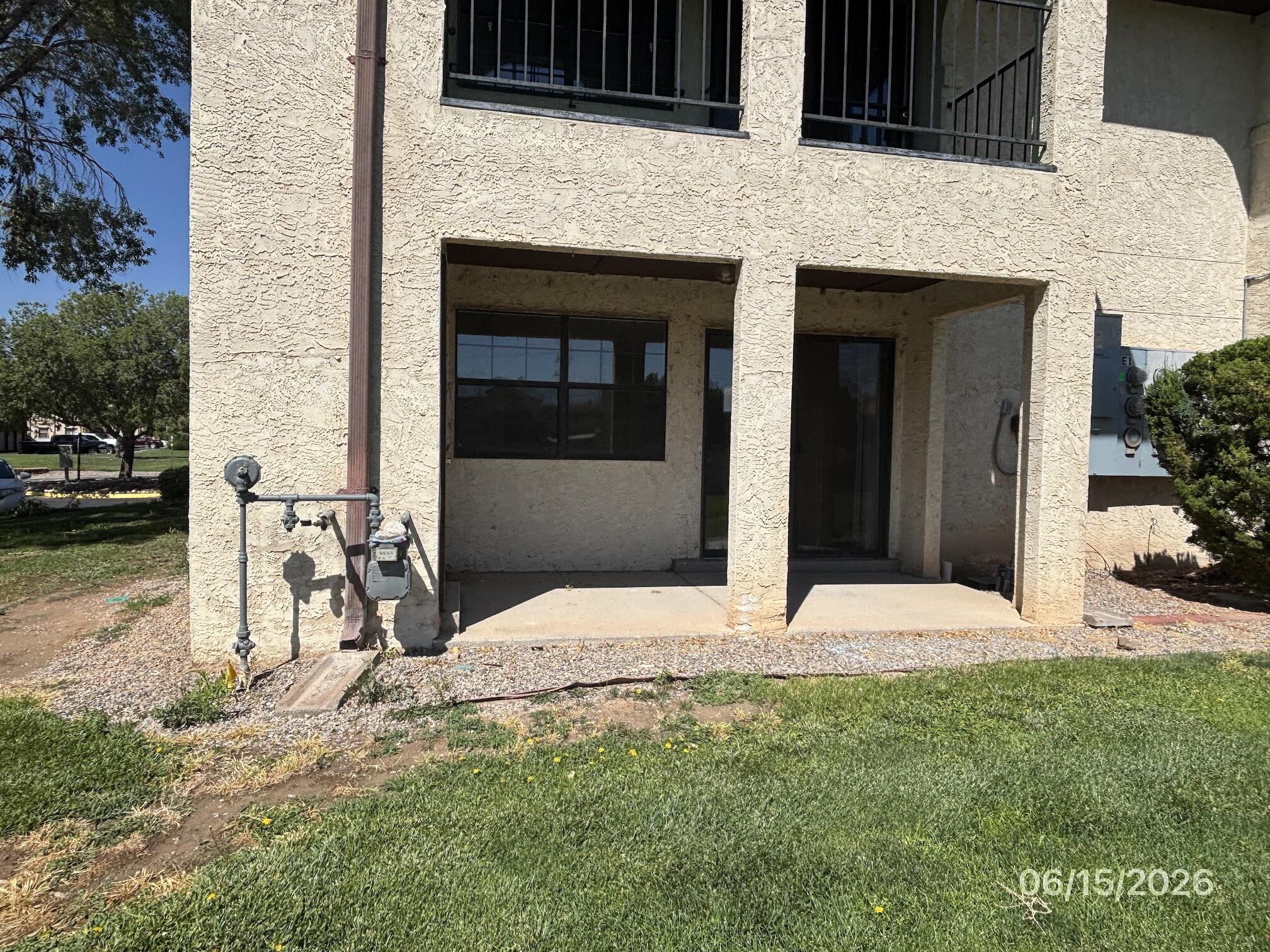 Photo 3 — 823 Country Club Drive SE APT 1E