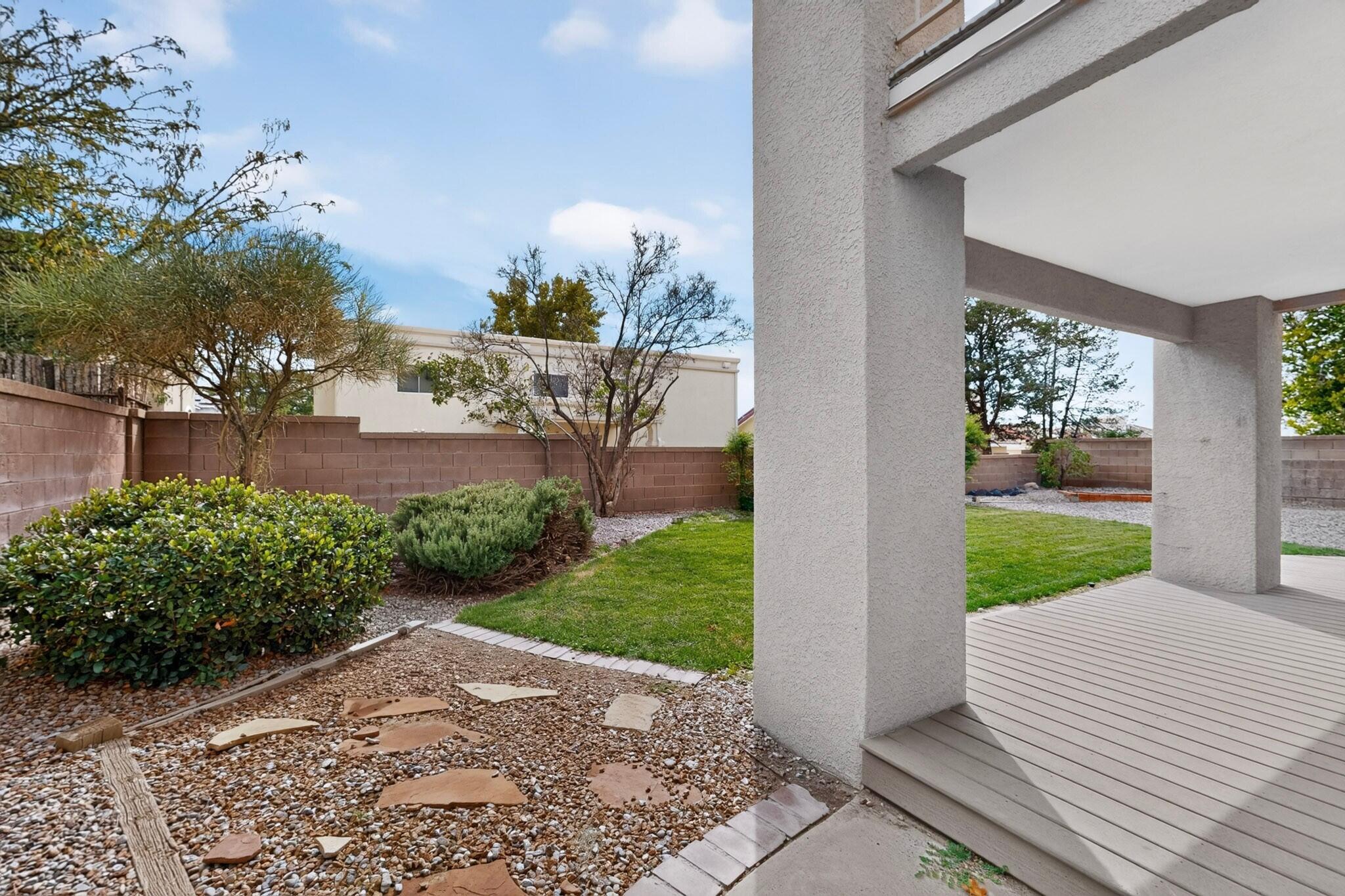 Photo 18 — 7800 Eagle Rock Avenue NE