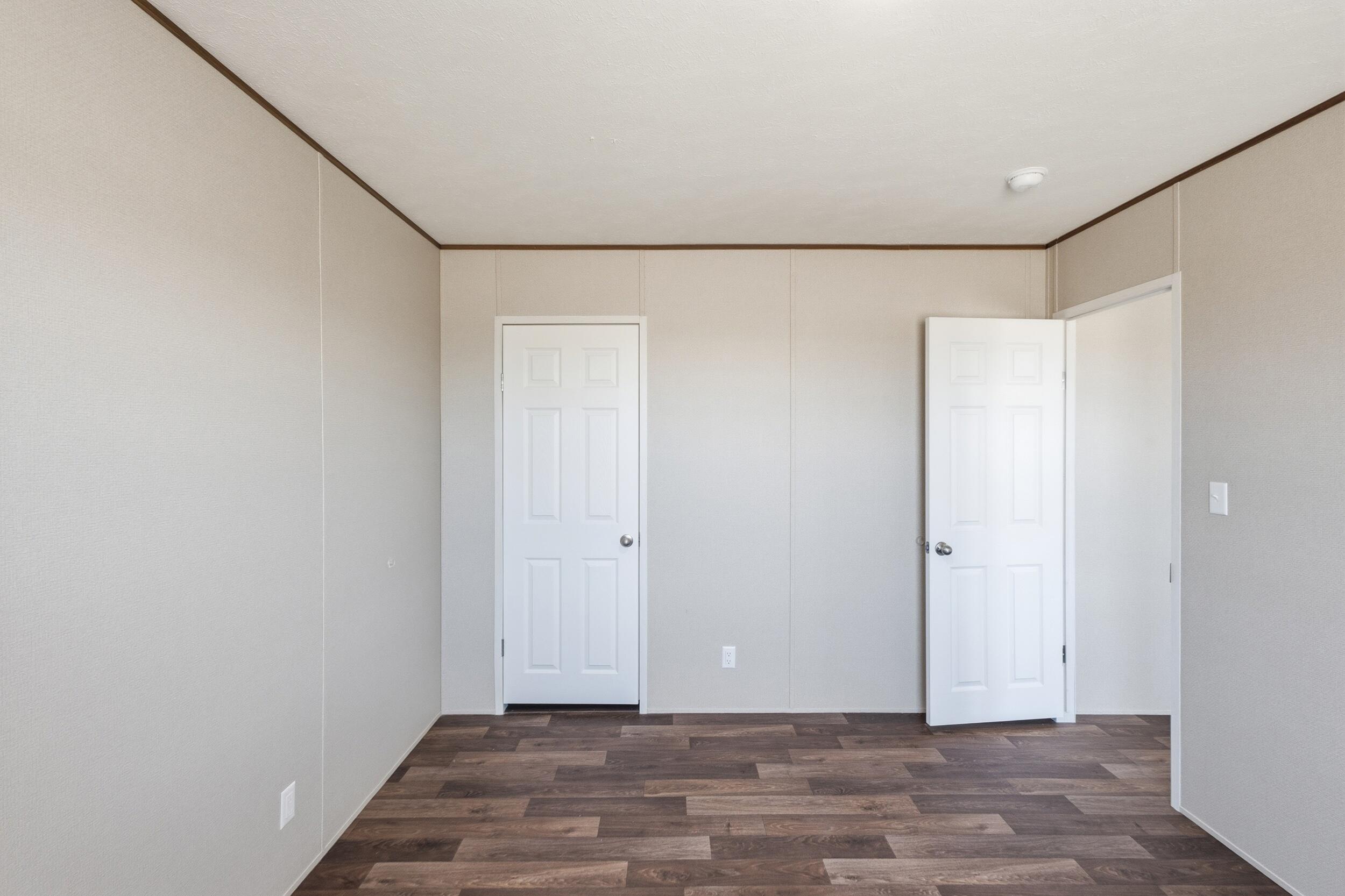 Photo 11 — 34 Hinson Road