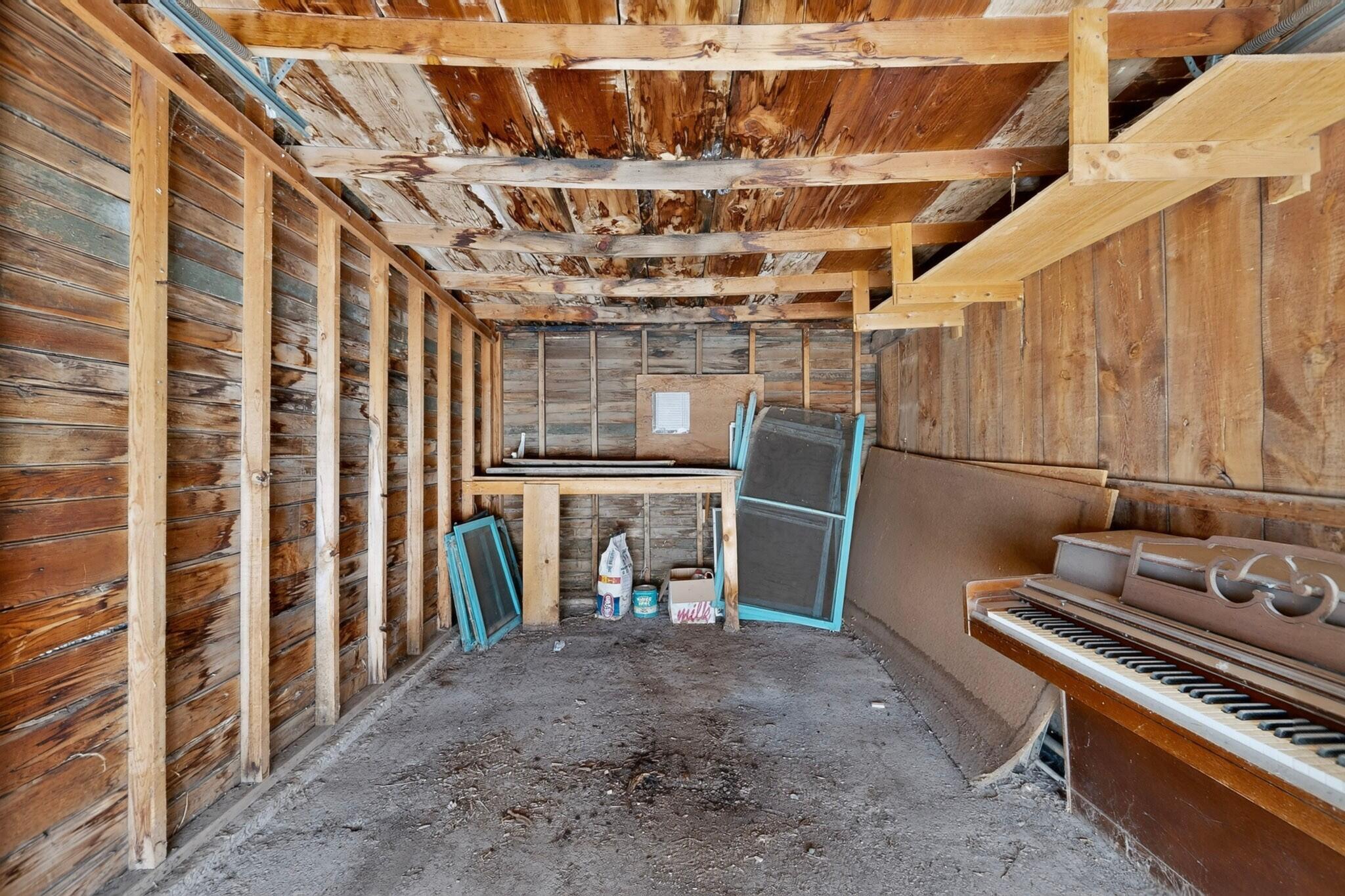 Photo 9 — 414 8th Street NW