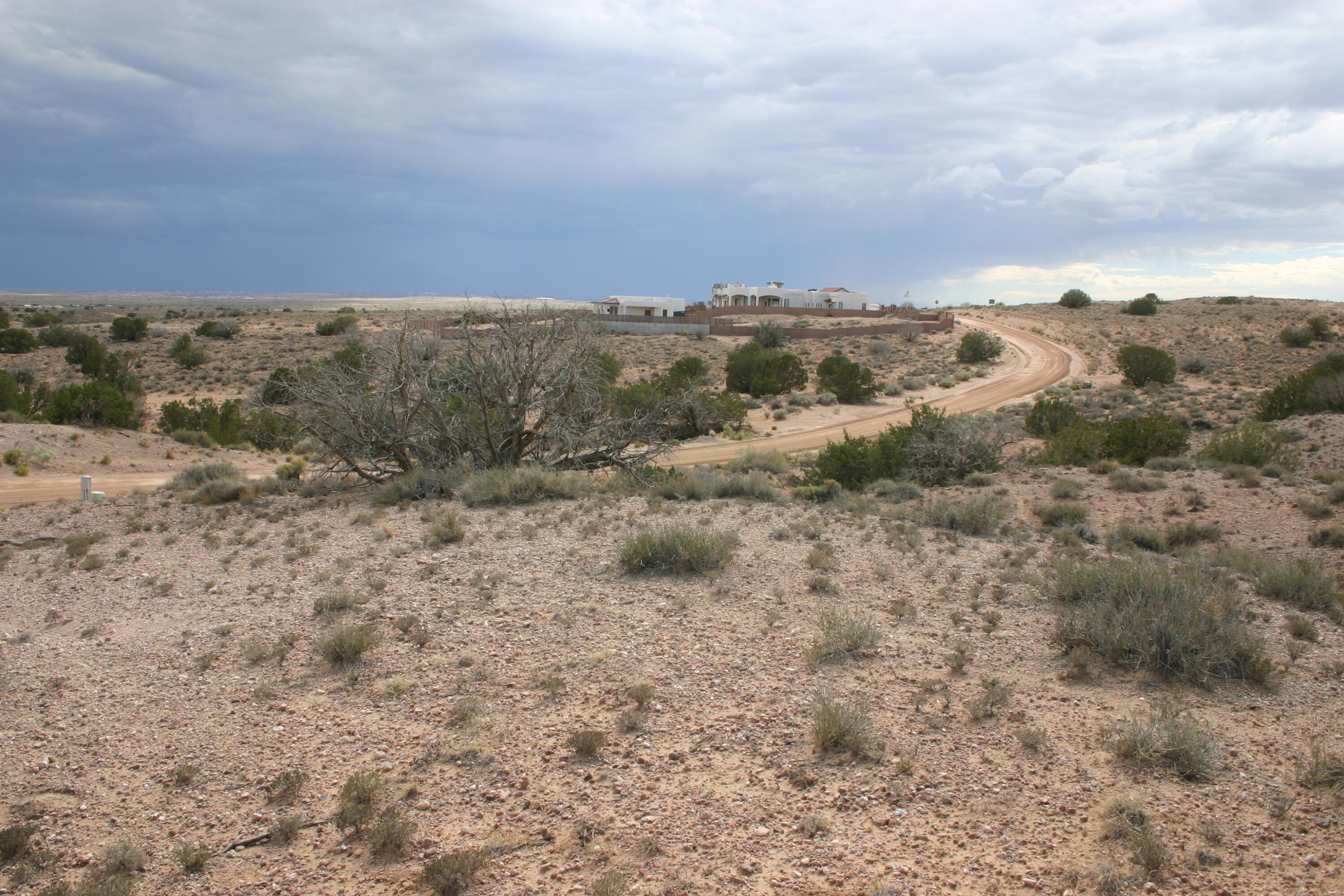 Photo 10 — 5719 Boulder (U20 B139 L17&18) Road NE