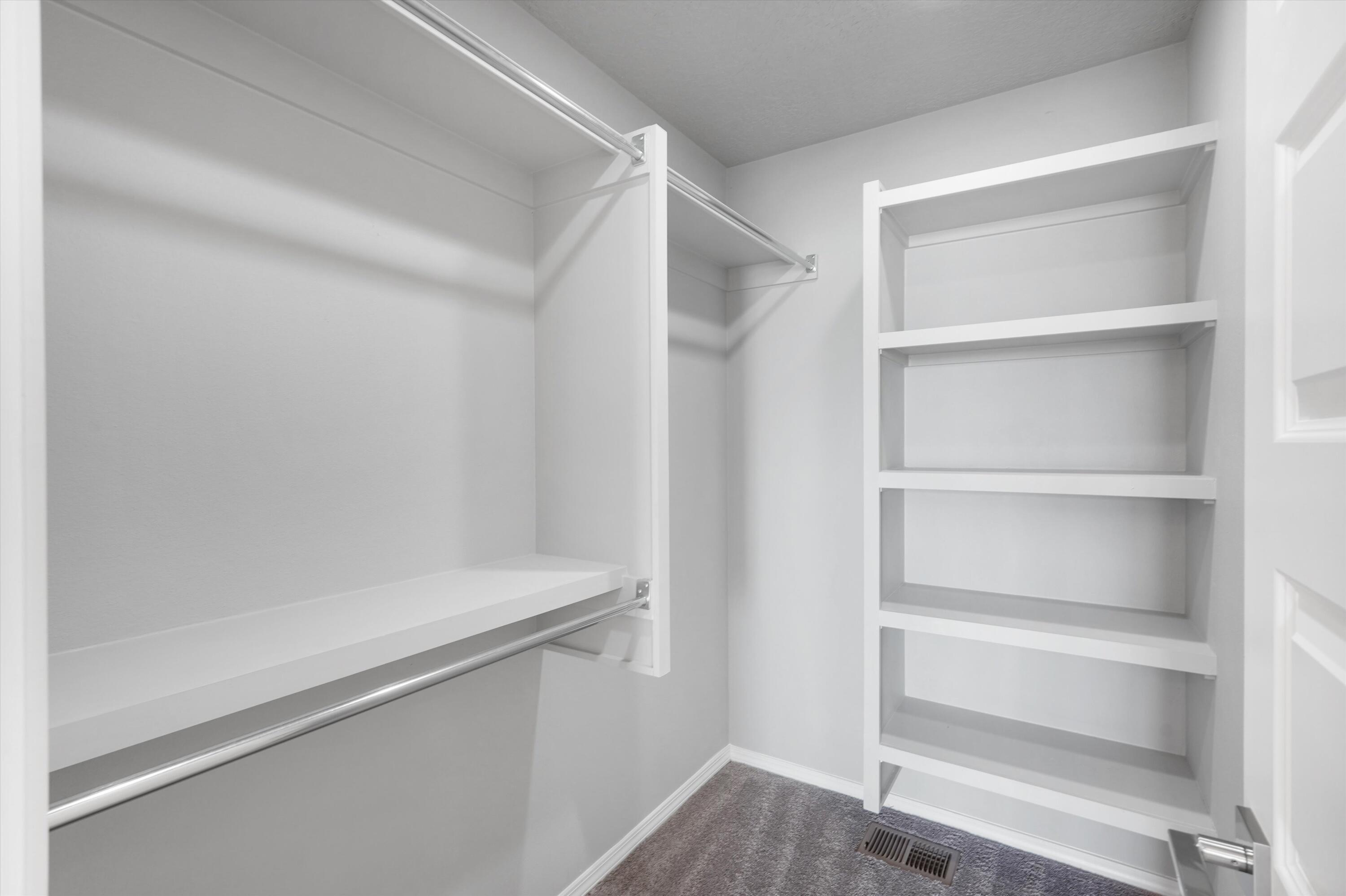 Photo 20 — 6123 Motherwell Drive SE