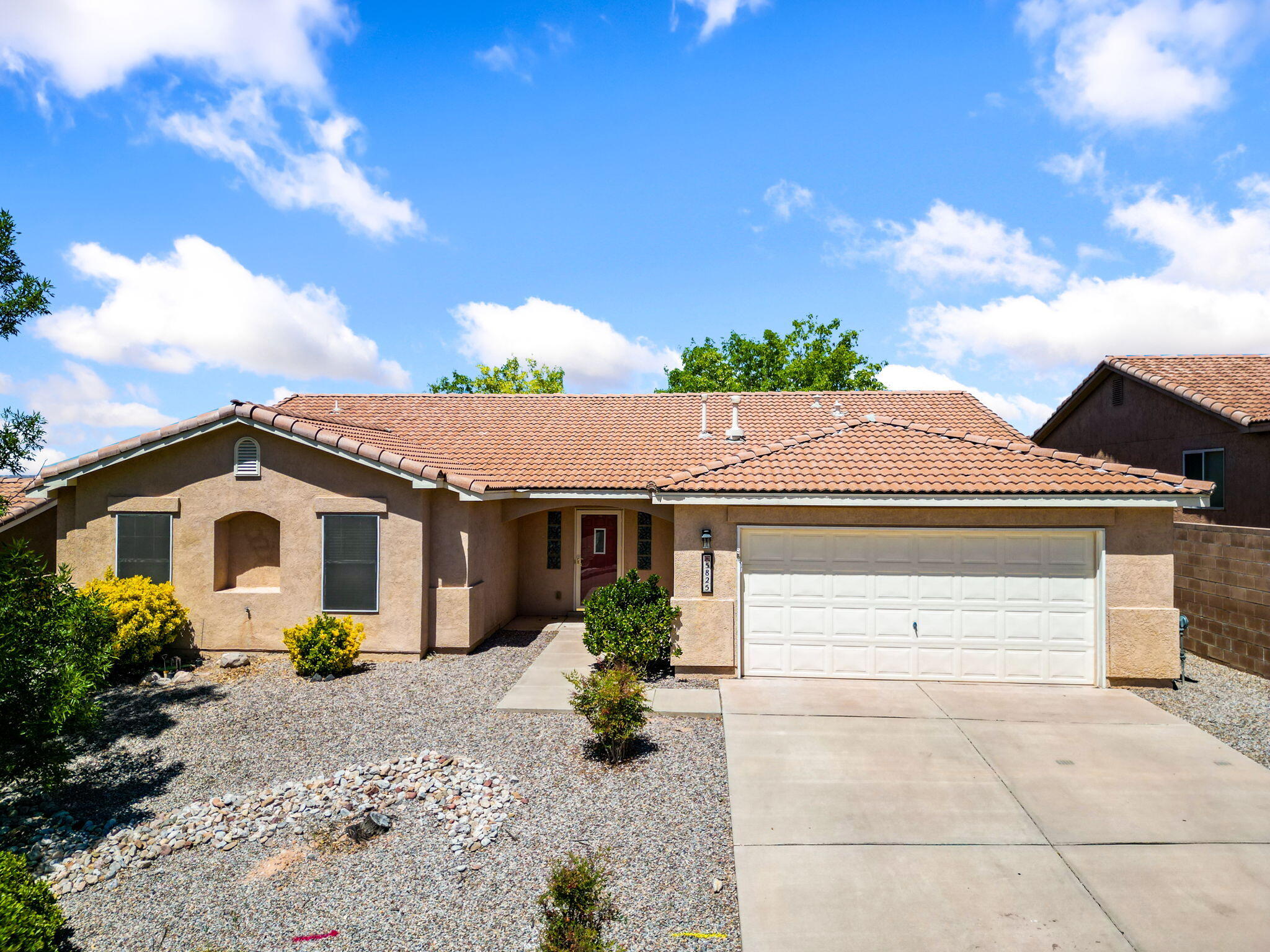 5825 Chaco Loop NE, Rio Rancho, NM 87144