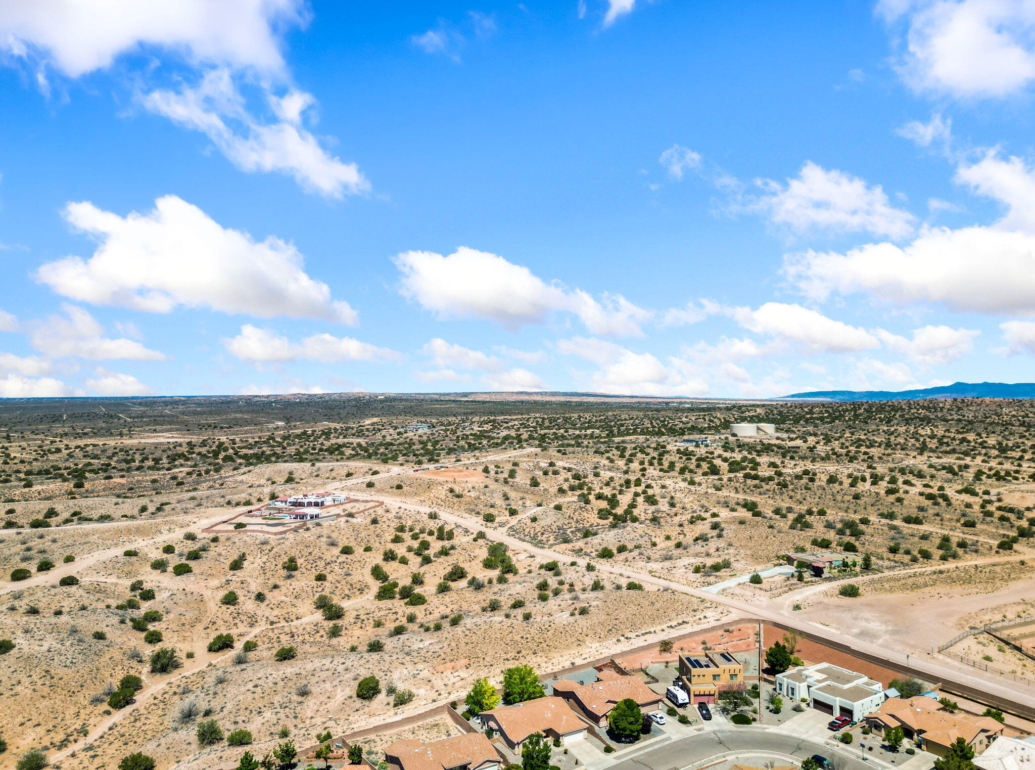 Photo 7 — 5825 Chaco Loop NE
