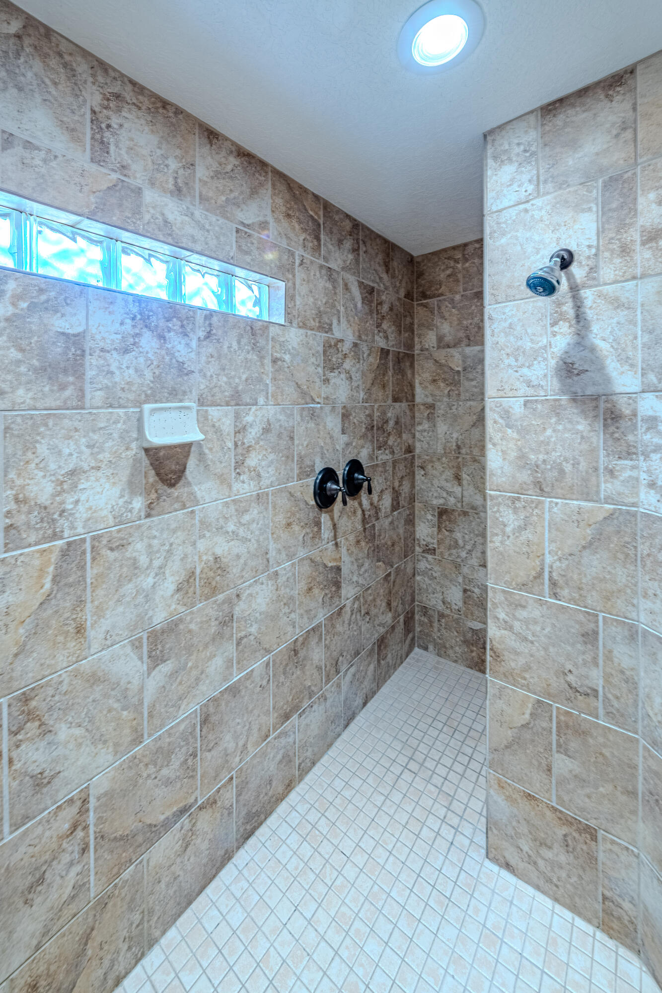 Photo 4 — 1216 San Miguel Street