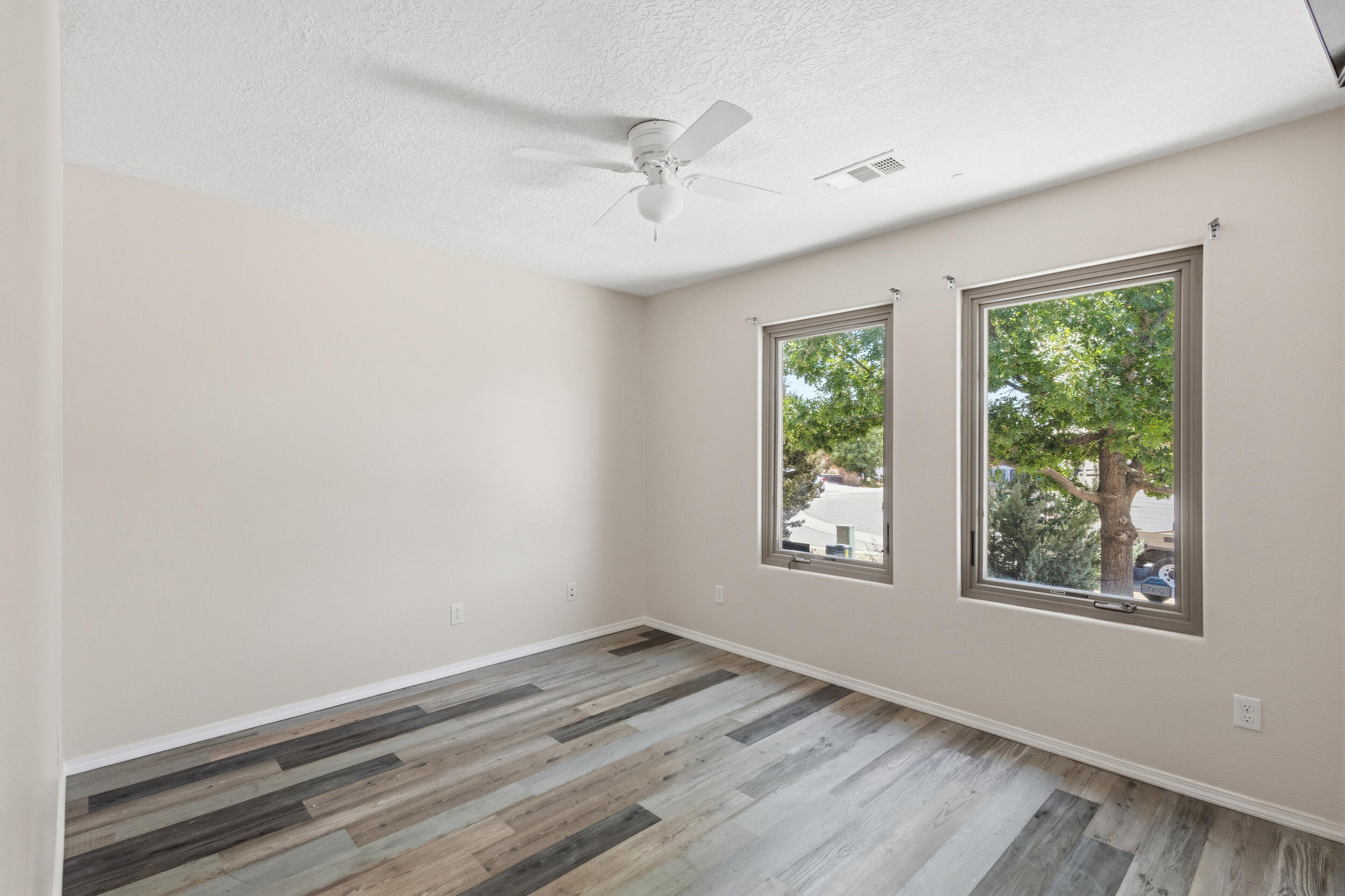 Photo 2 — 3319 Prairie Ridge Street SW