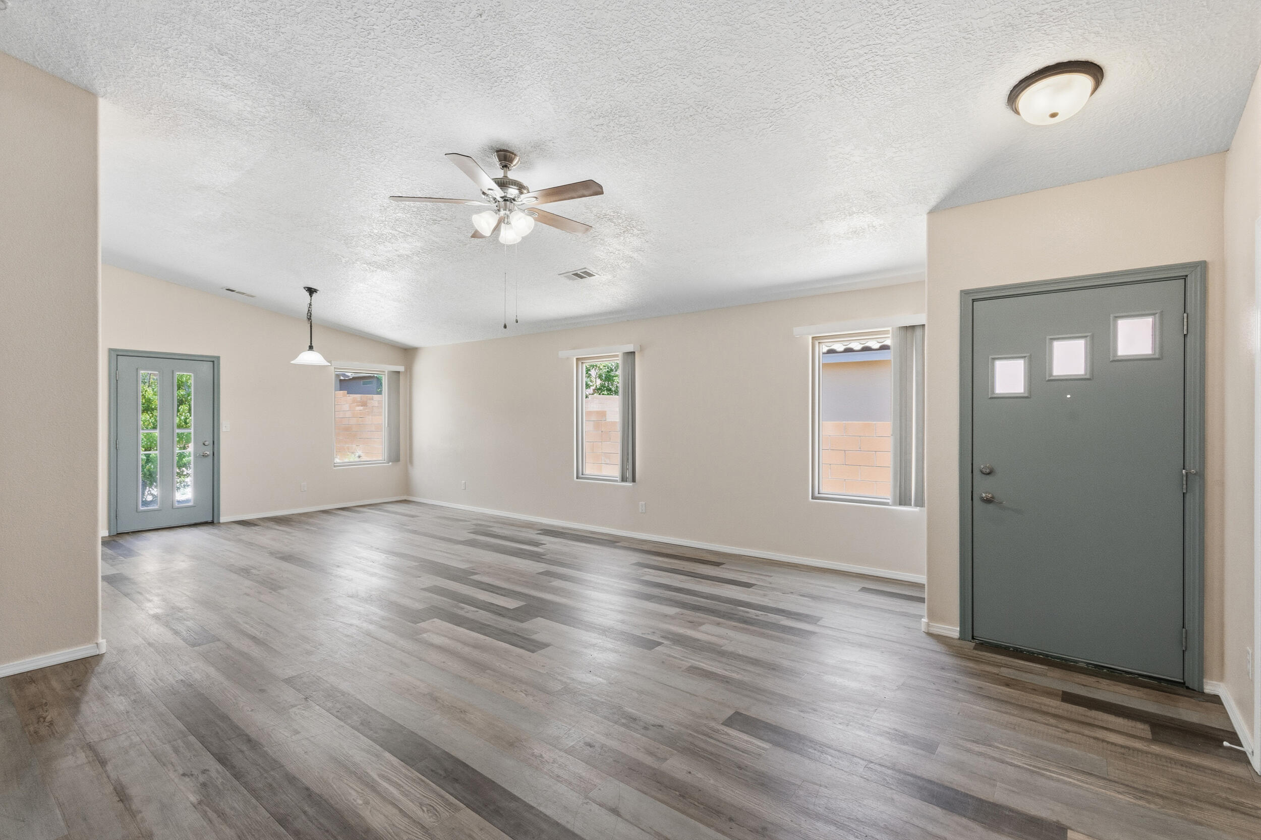 Photo 14 — 3319 Prairie Ridge Street SW