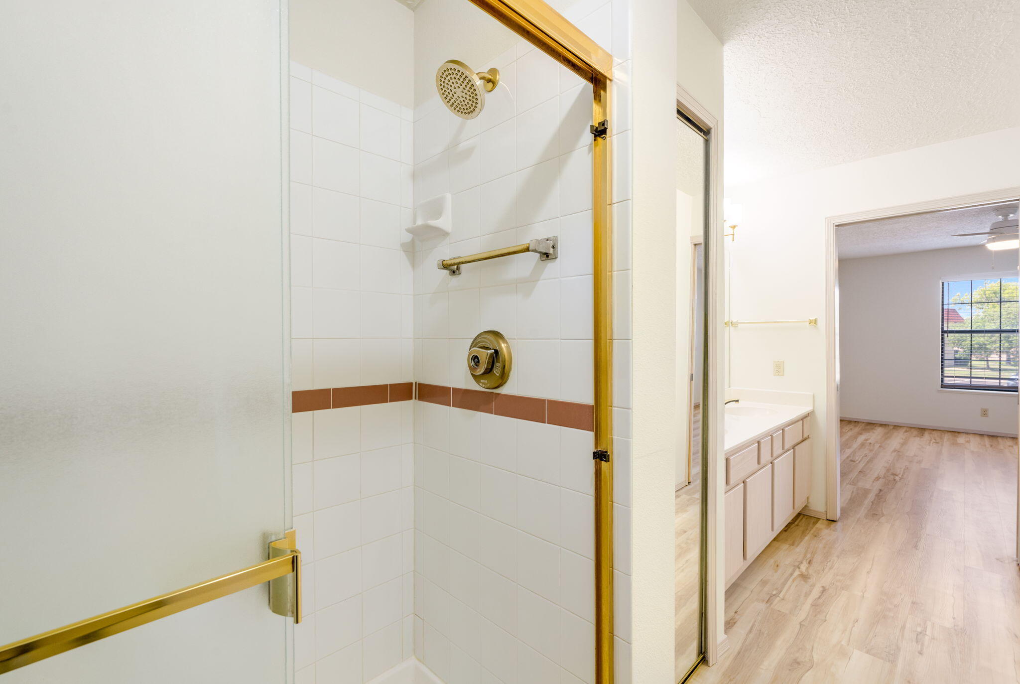 Photo 3 — 827 Country Club Drive SE APT 2B