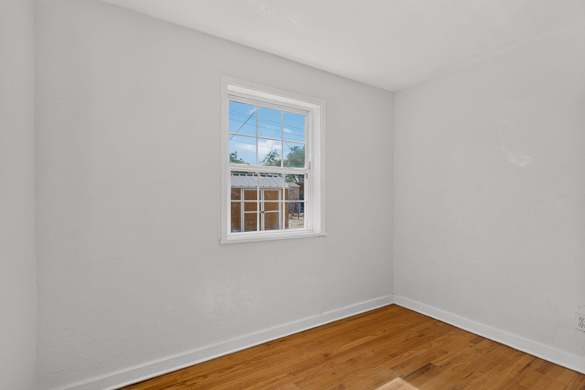 Photo 15 — 423 Alcazar Street NE