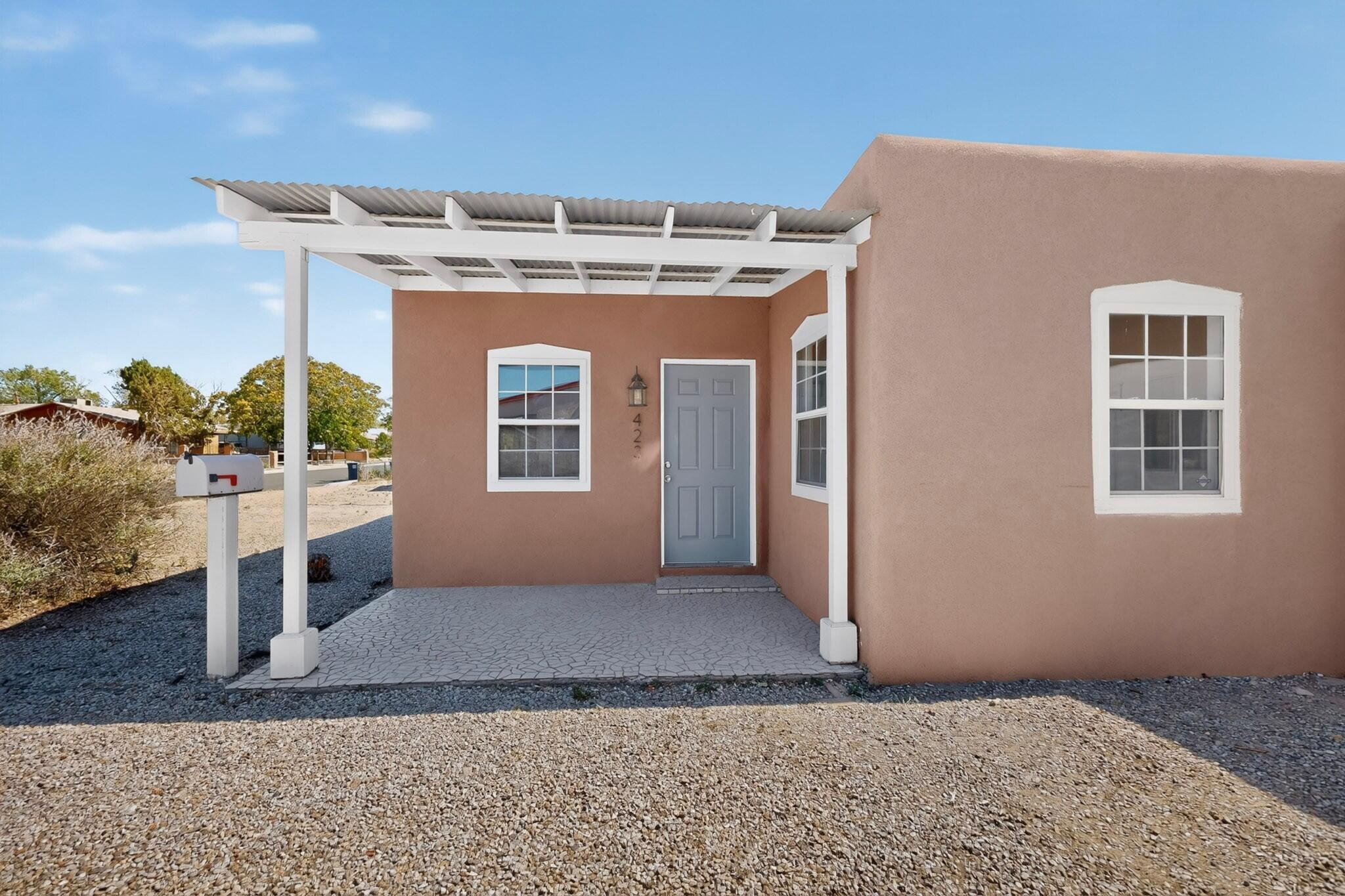 Photo 18 — 423 Alcazar Street NE
