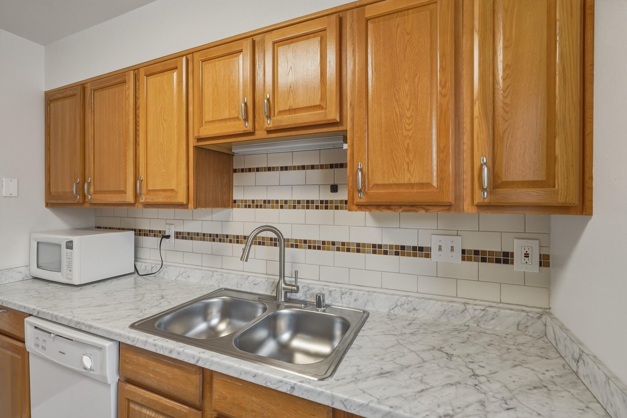 Photo 15 — 4200 Montgomery Boulevard NE 314