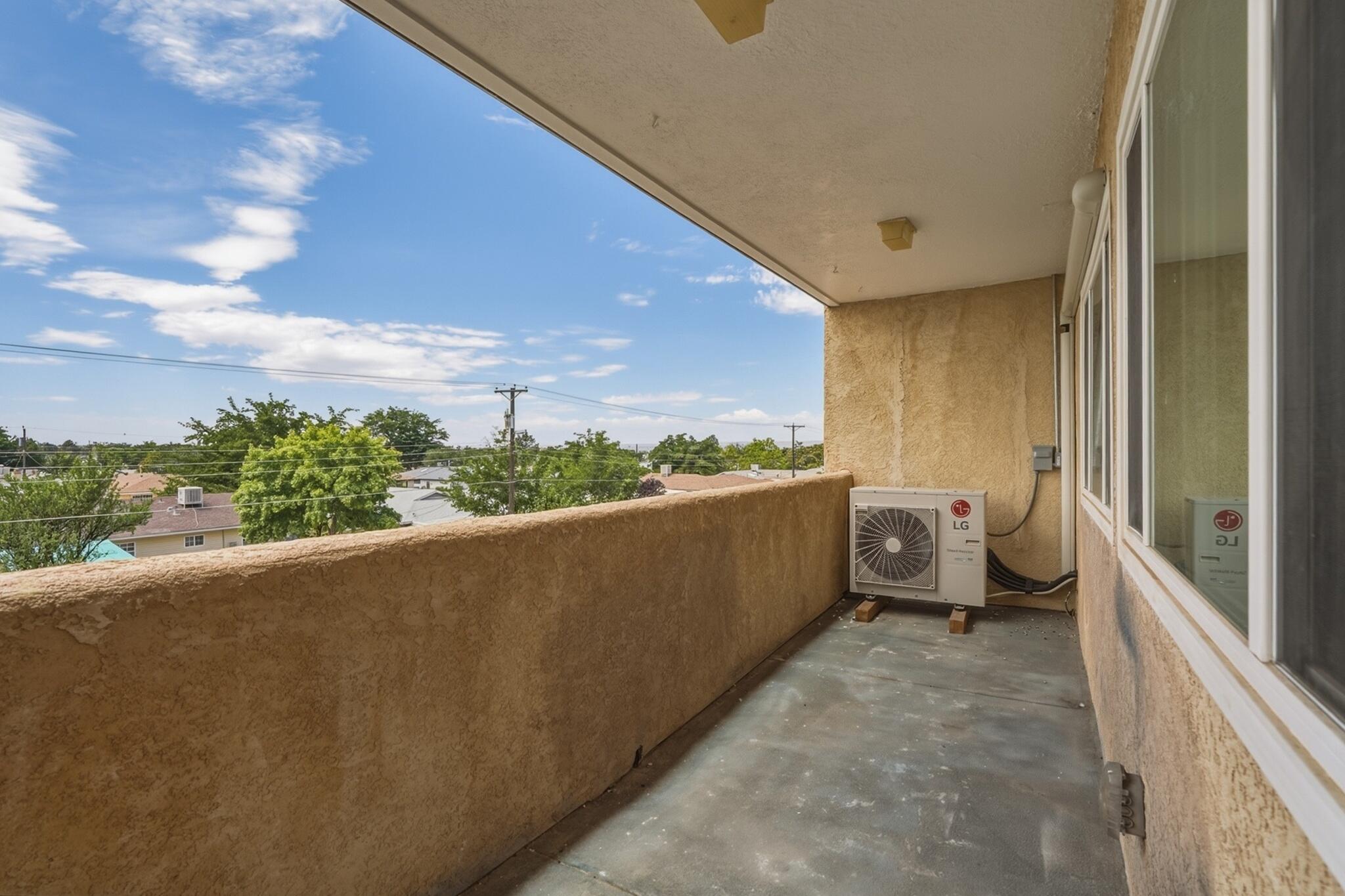 Photo 3 — 4200 Montgomery Boulevard NE 314