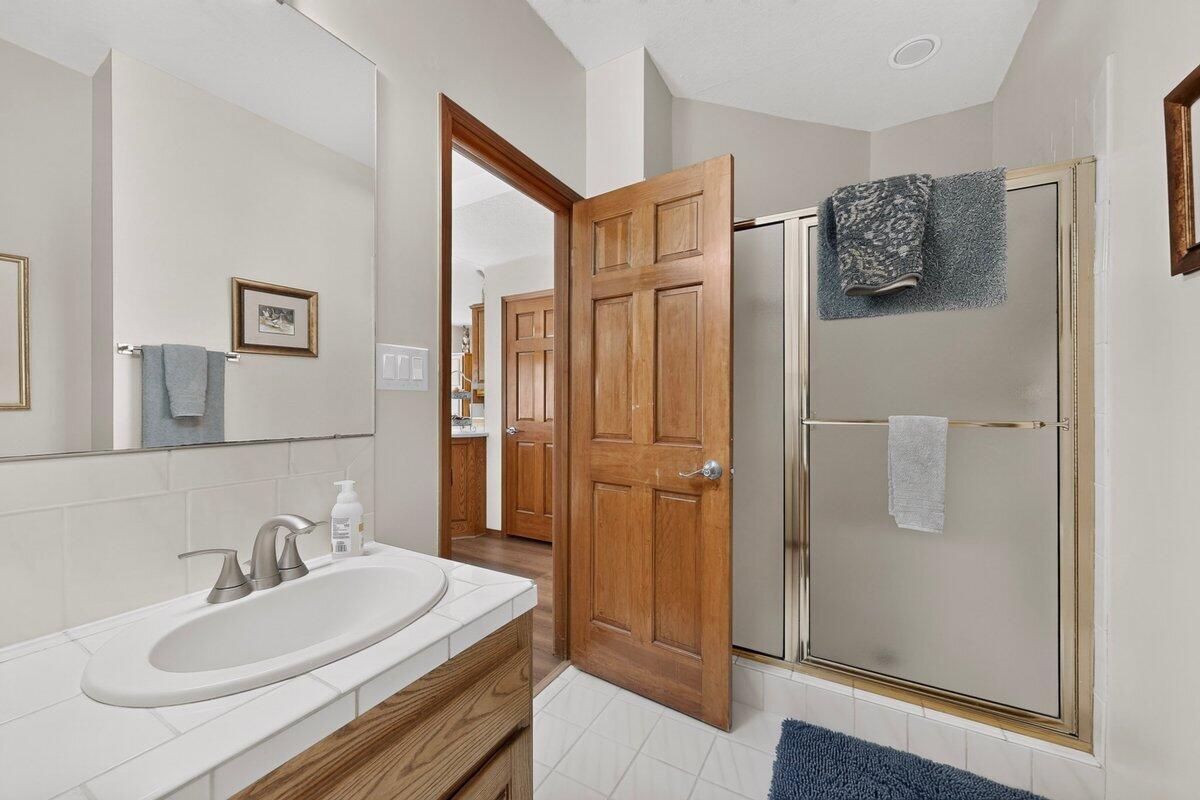 Photo 11 — 7500 Mabry Court NE